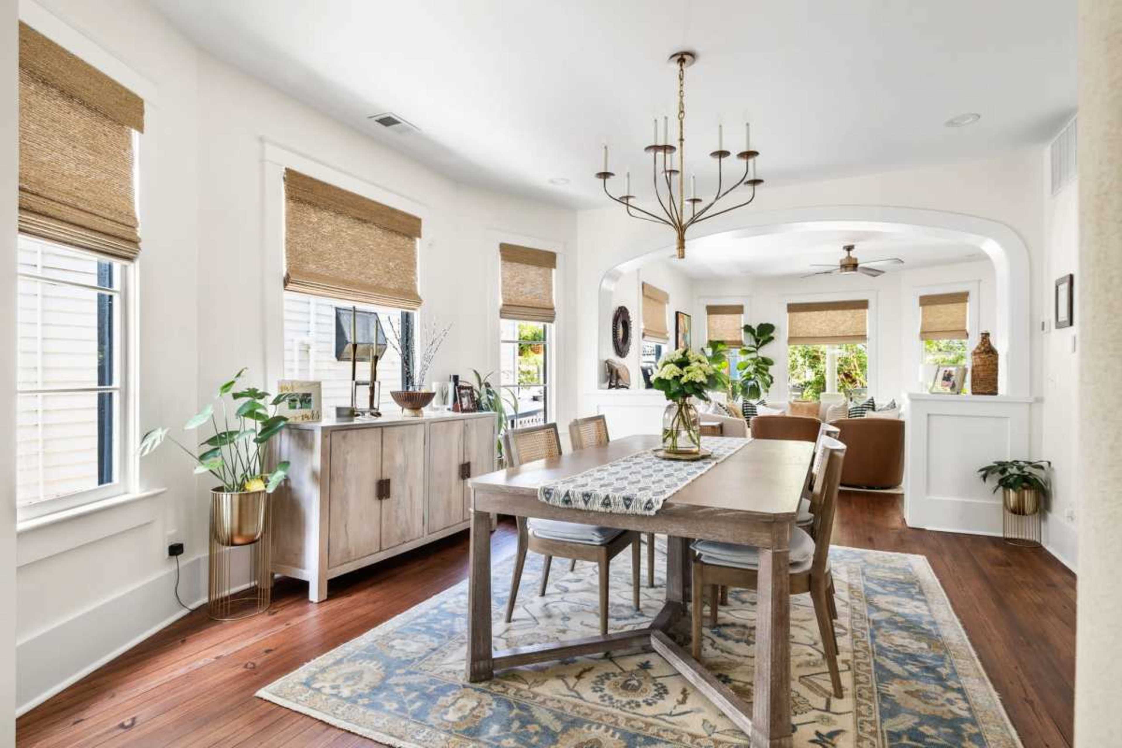Stylish Charleston OASIS Image in Westside, CHARLESTON, SC
