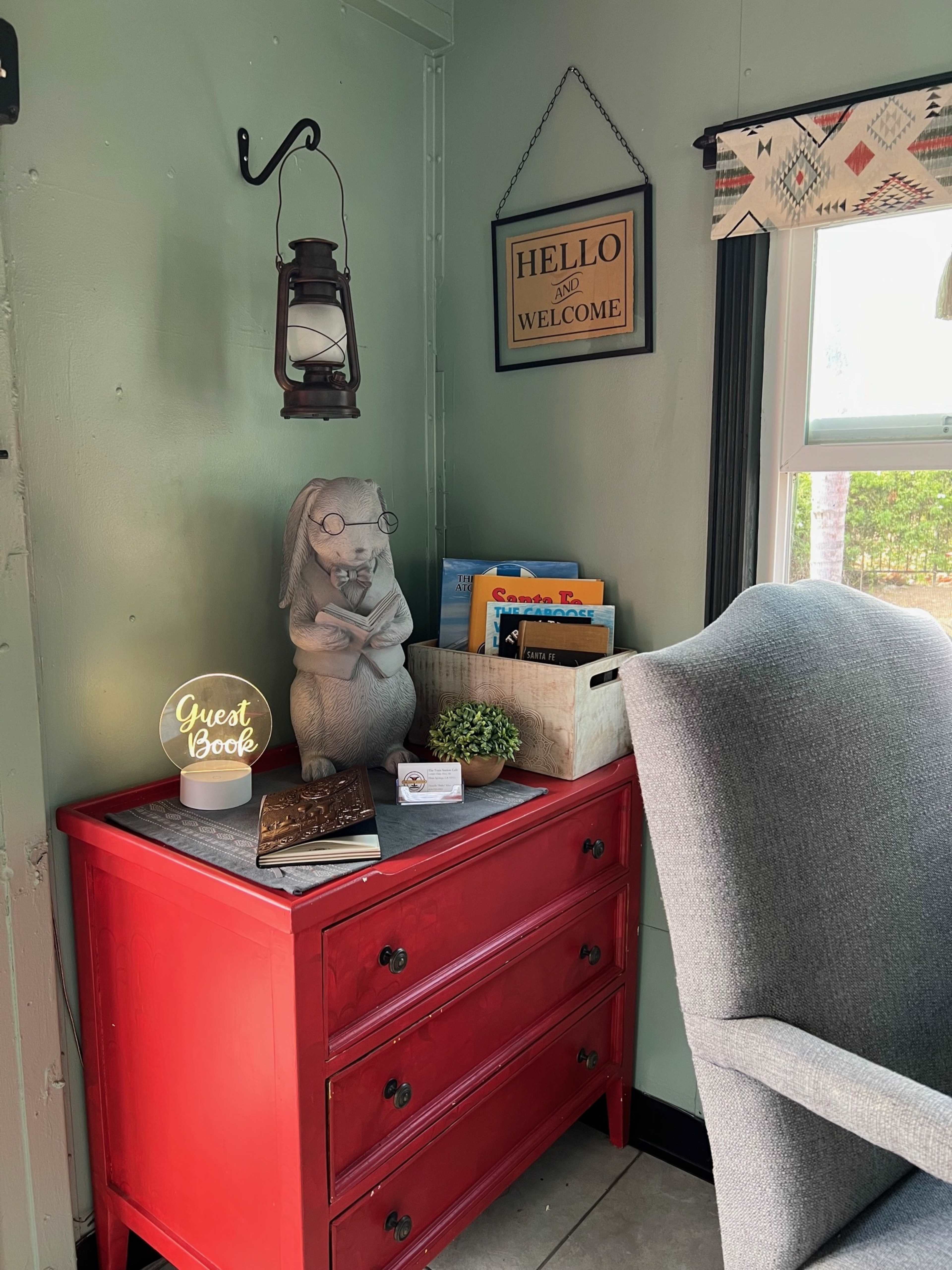Vintage Train Caboose with Cafe Patio and Fenced Yard Image in , Flinn Springs, CA