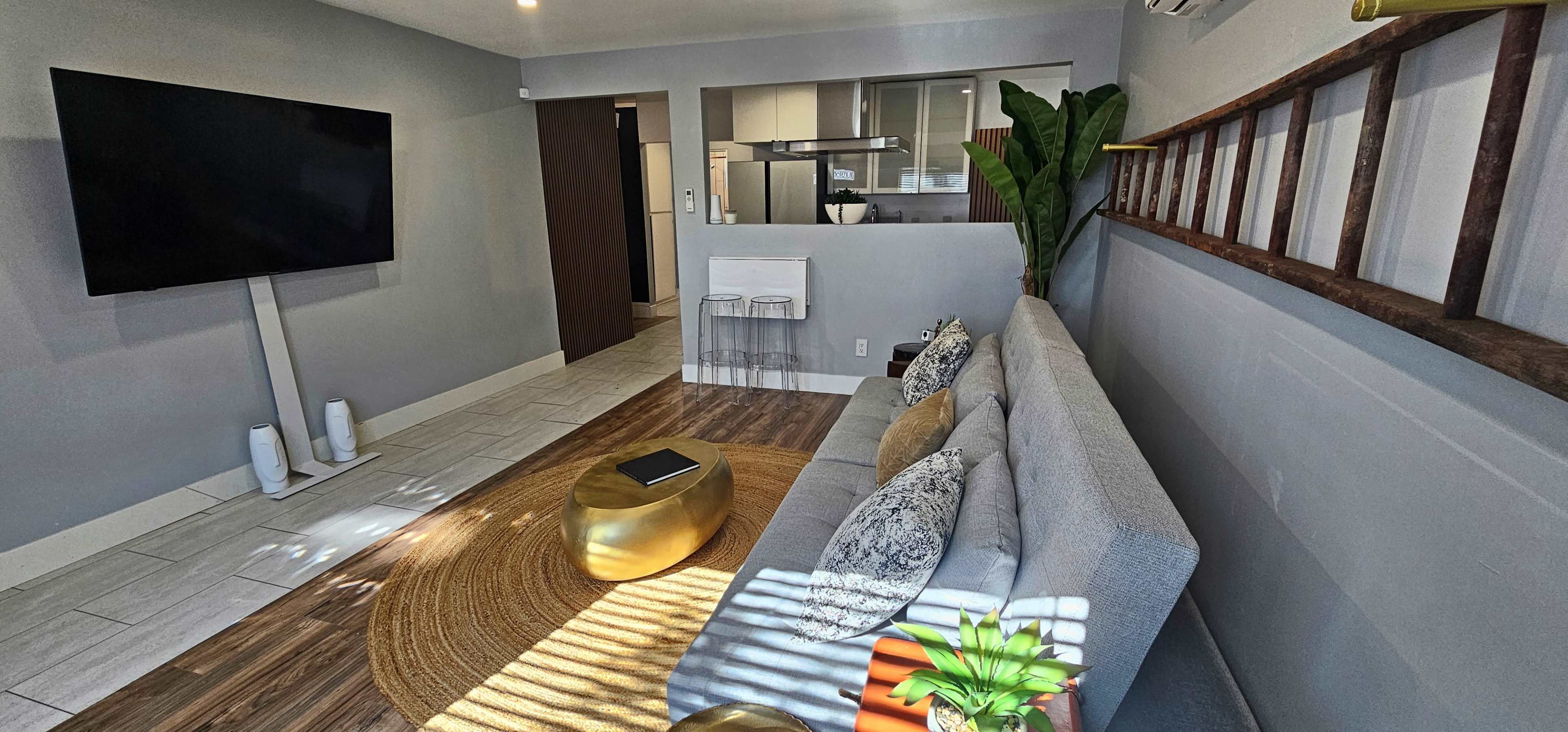 Downtown Newhall, Newly Renovated First Floor Unit Image in Newhall, Santa Clarita, CA