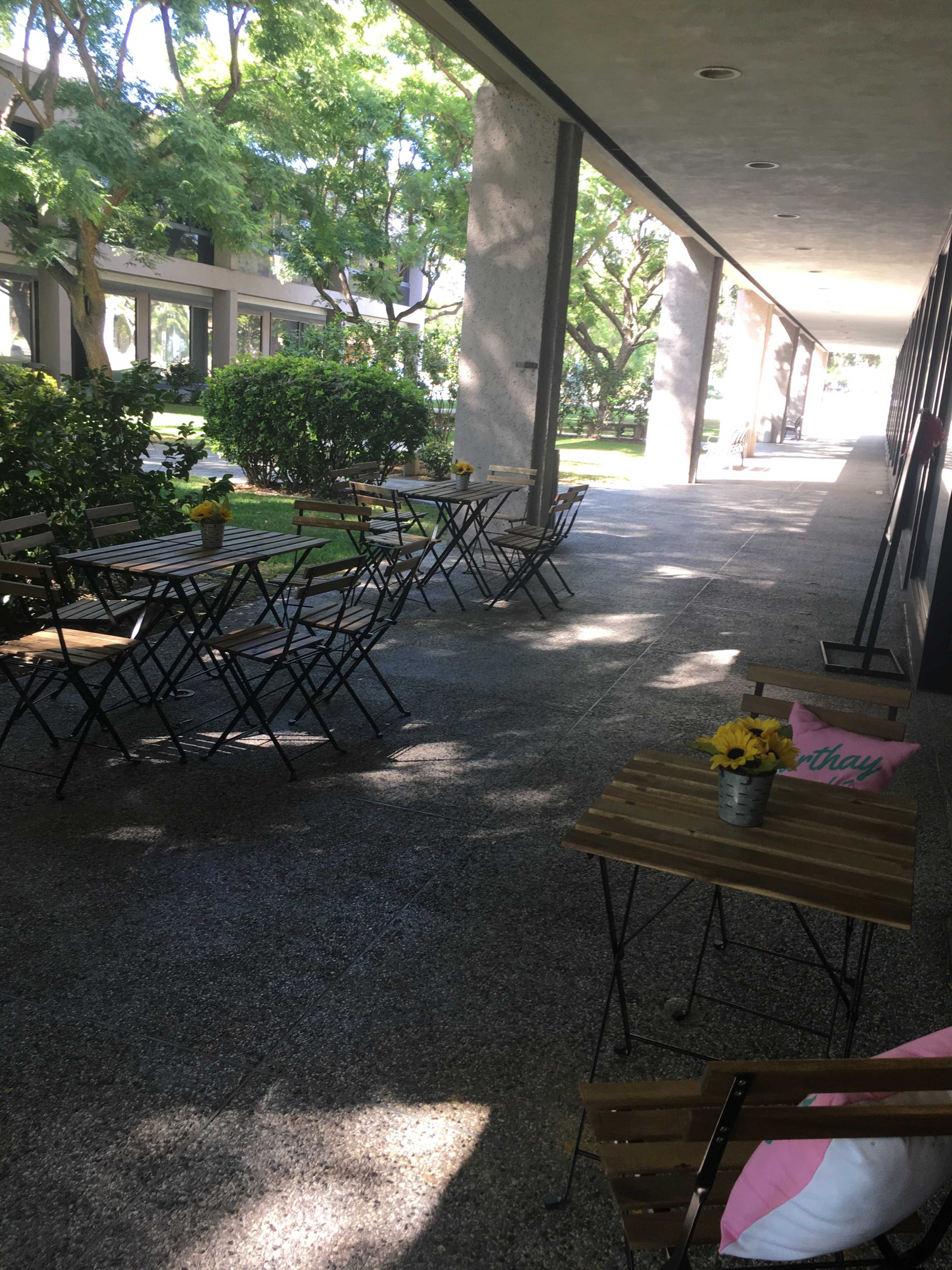 Stella Coffee Large Beverly Hills Café/Restaurant Space with