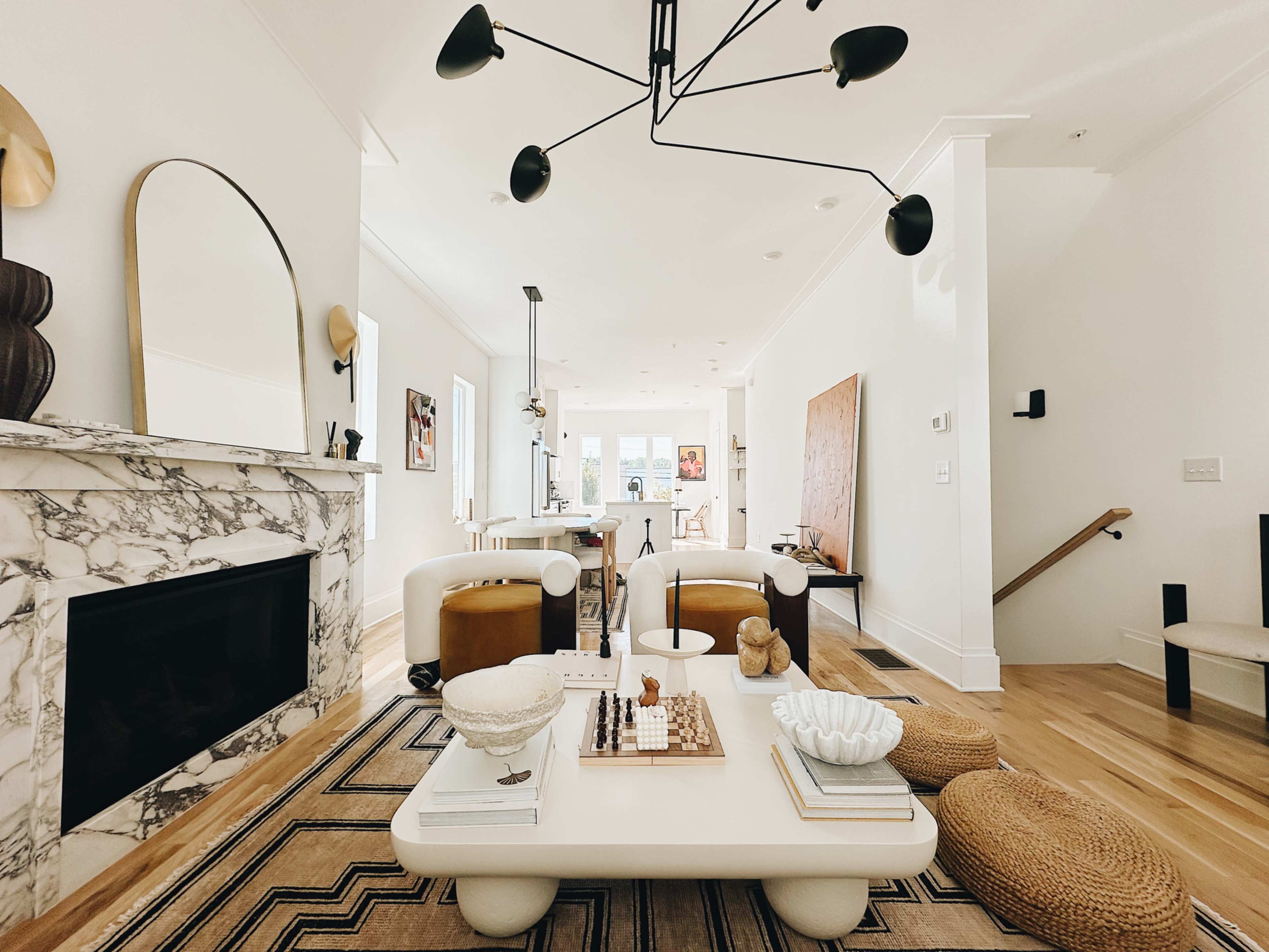 Open Space Living Room & Kitchen for Photography, Film, & Content Creation Image in Kirkwood, Atlanta, GA