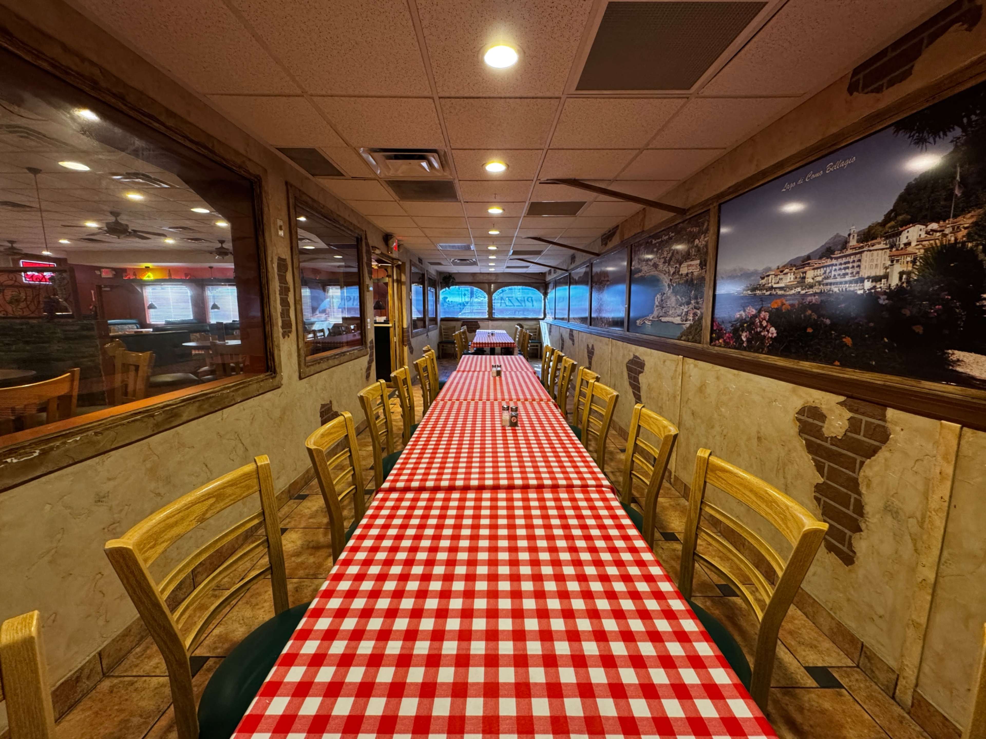 East Side Pizzeria with Space to Host Events up to 30 People Image in Paradise, Las Vegas, NV