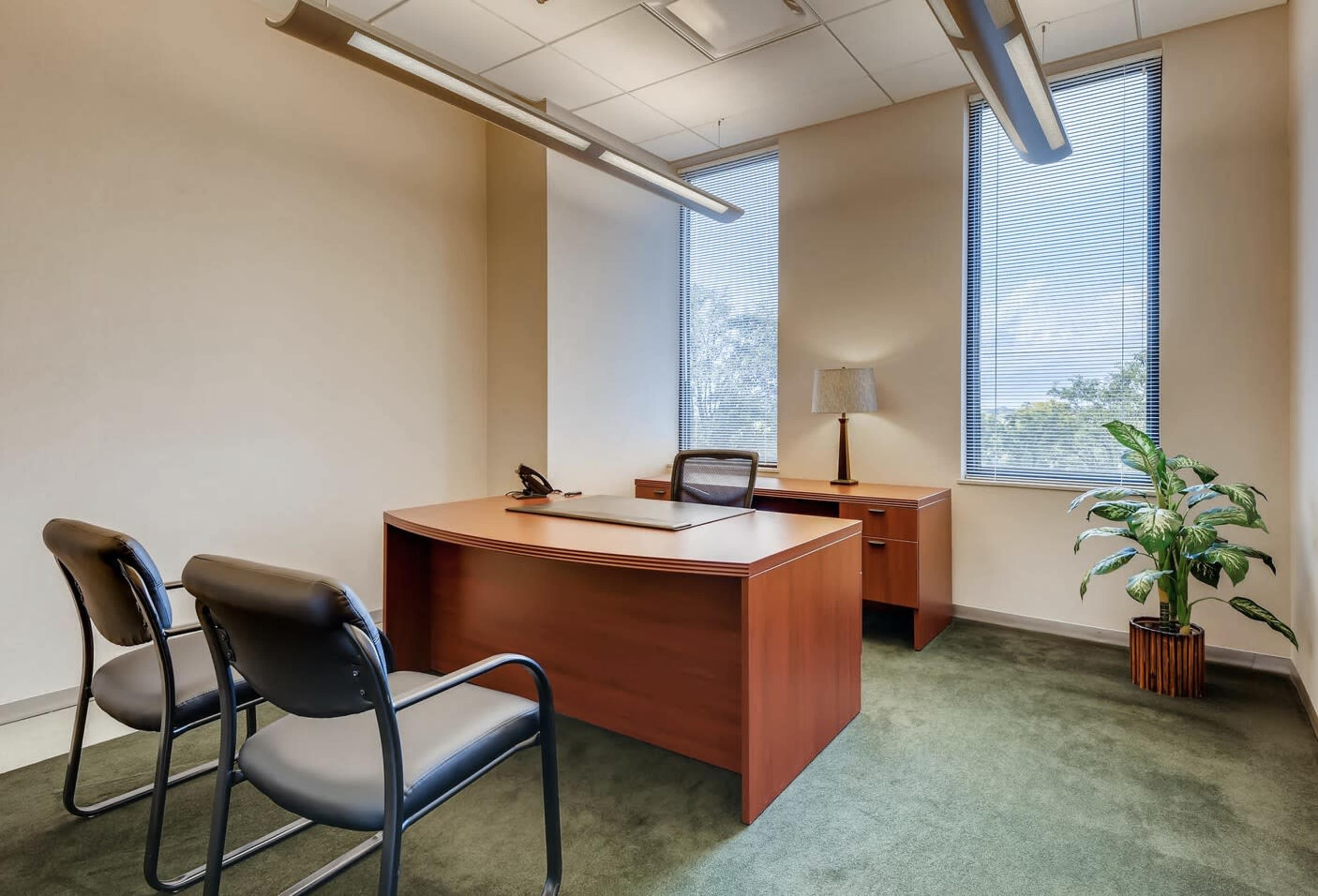 Day Office Image in Easton, Columbus, OH