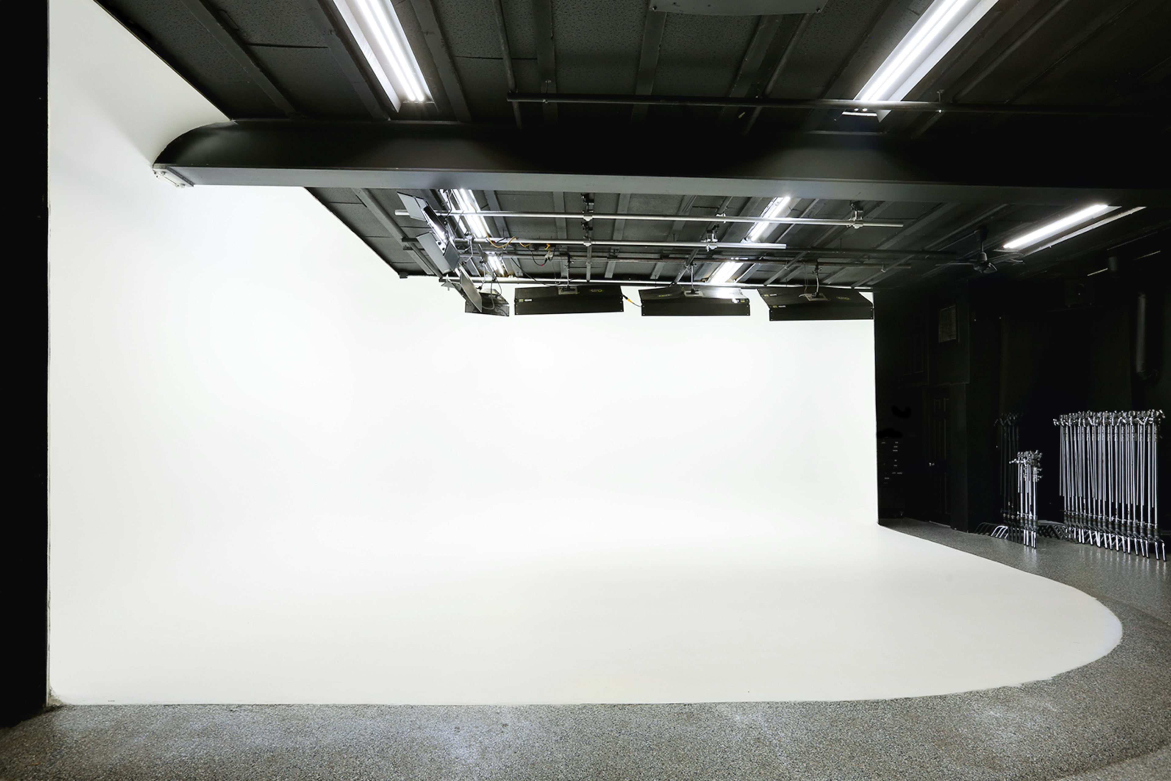 Boutique Film and Photography Studio Image in Proviso Township, Brookfield, IL