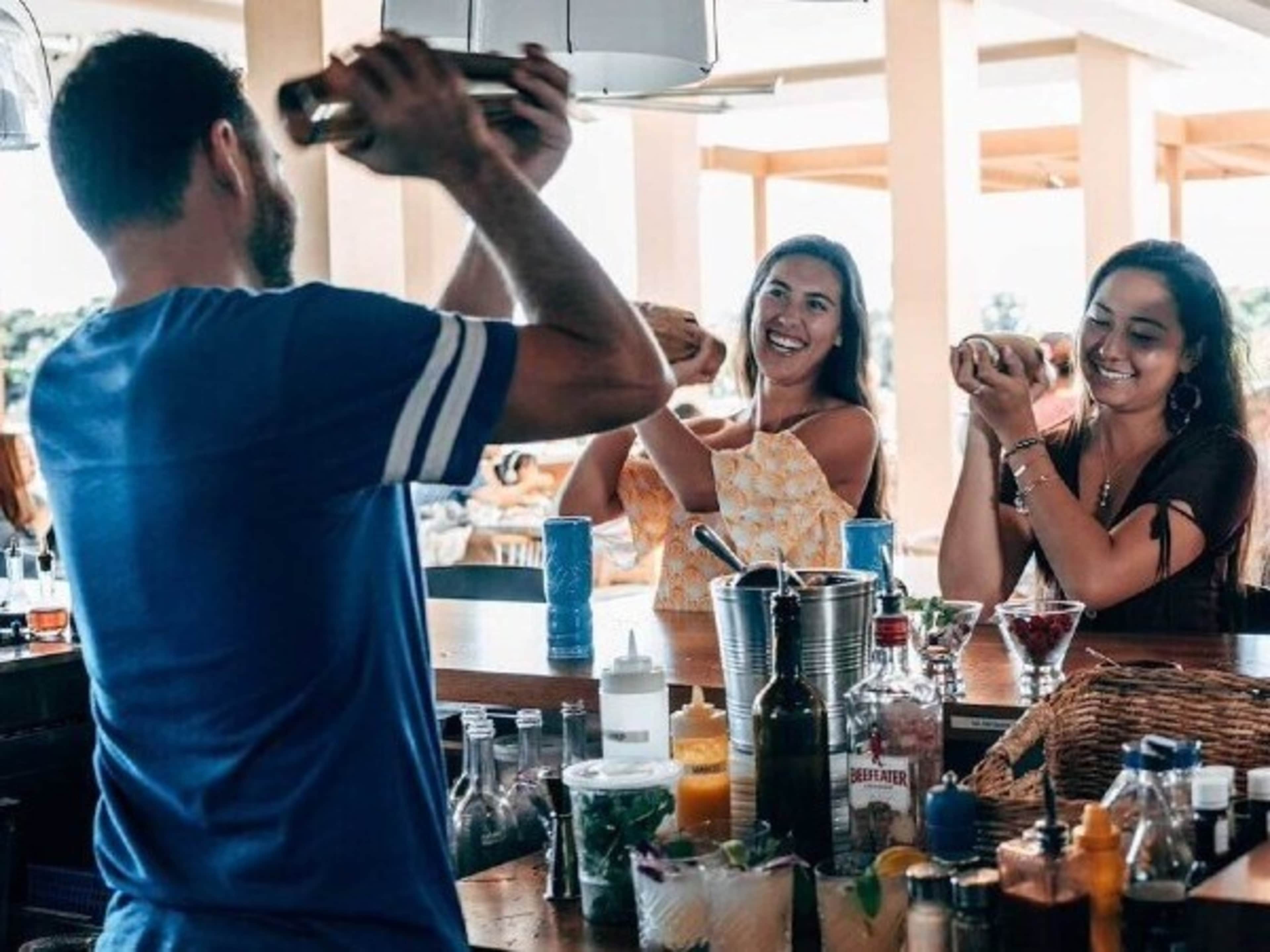 Mixology Classes