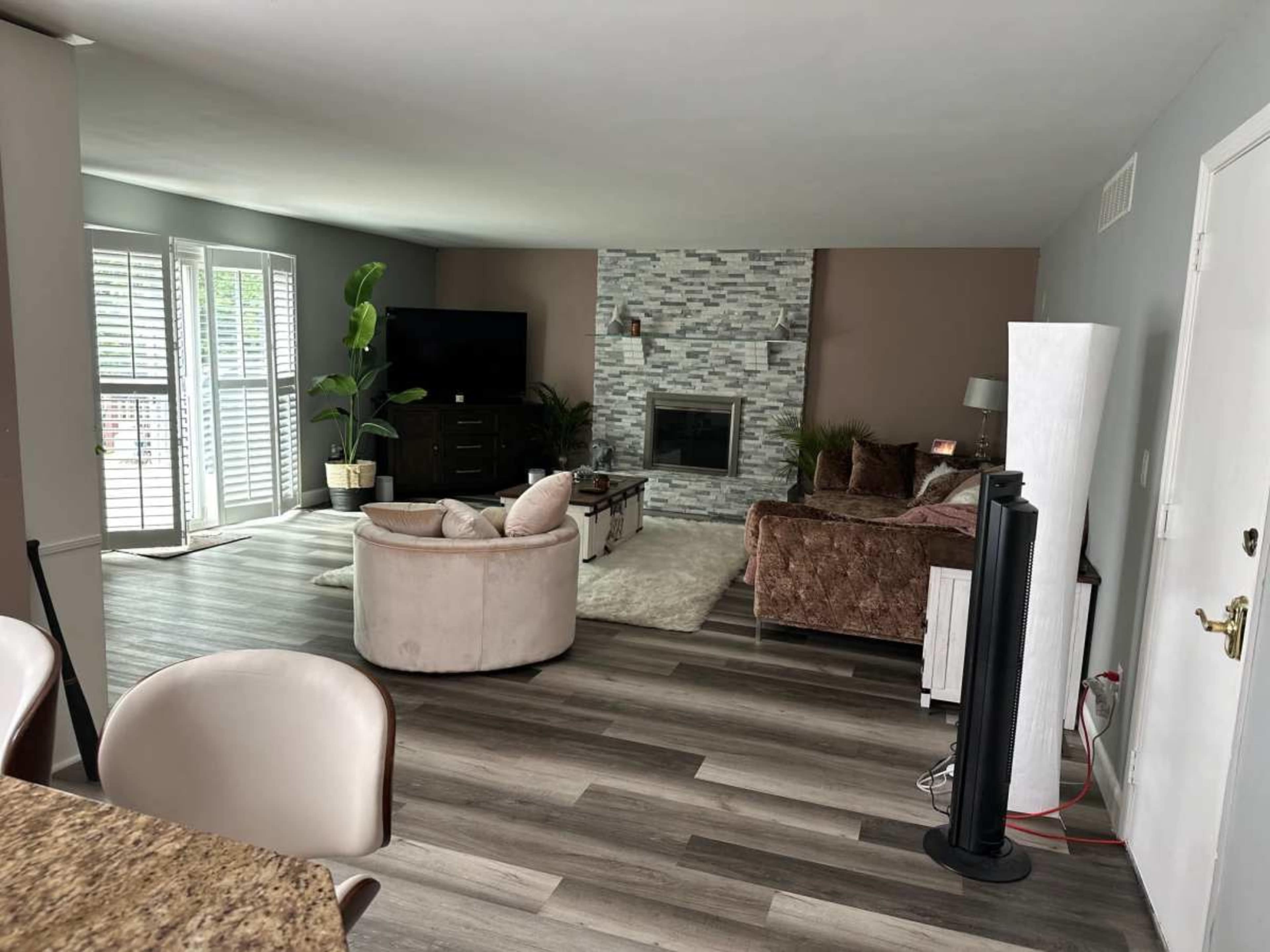 Spacious Retreat for Overnight Stays & Events Image in Severn, Severn, MD