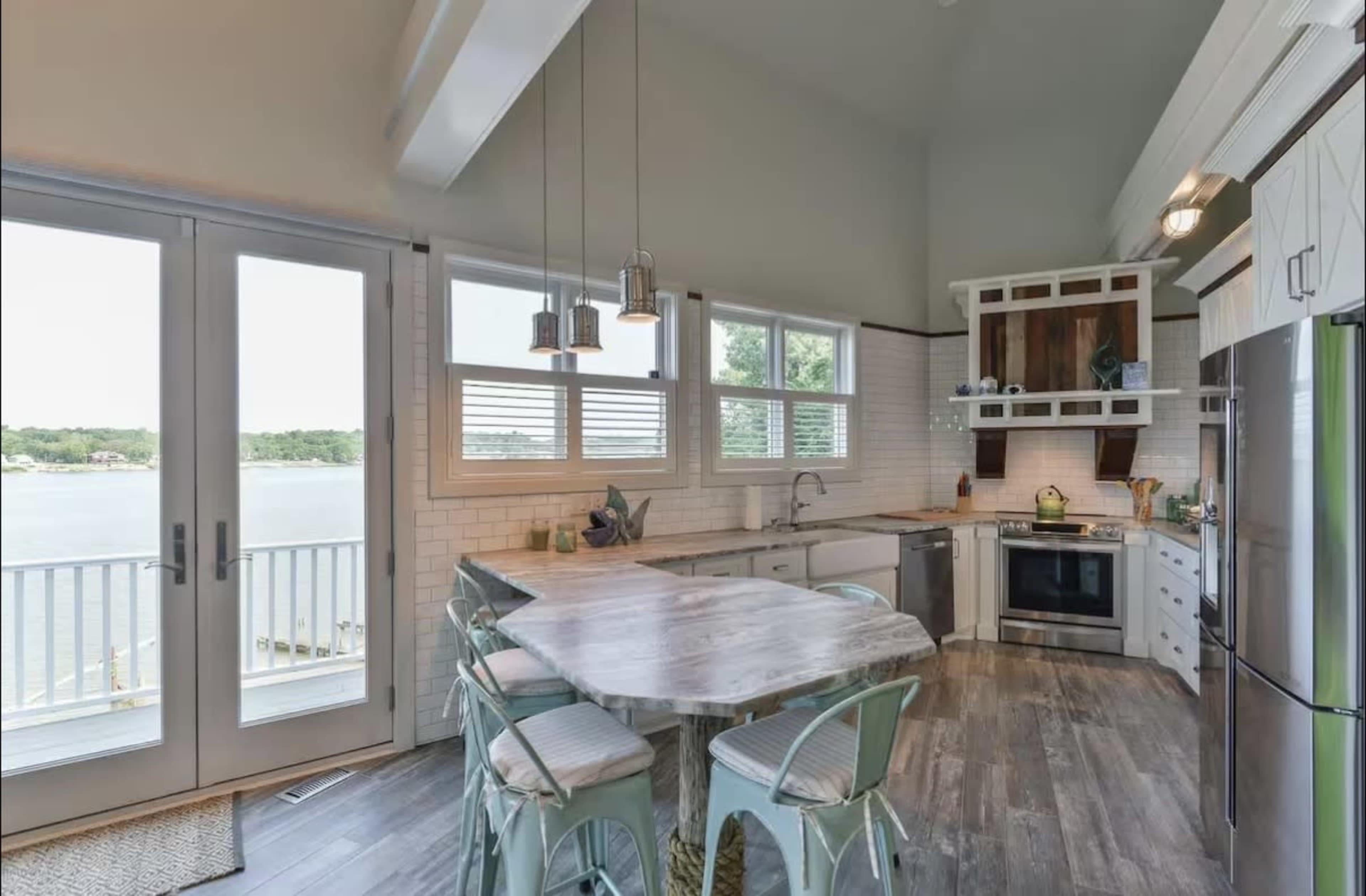 Iconic lighthouse • waterfront • one-of-a-kind setting Image in Louisville, Prospect, KY