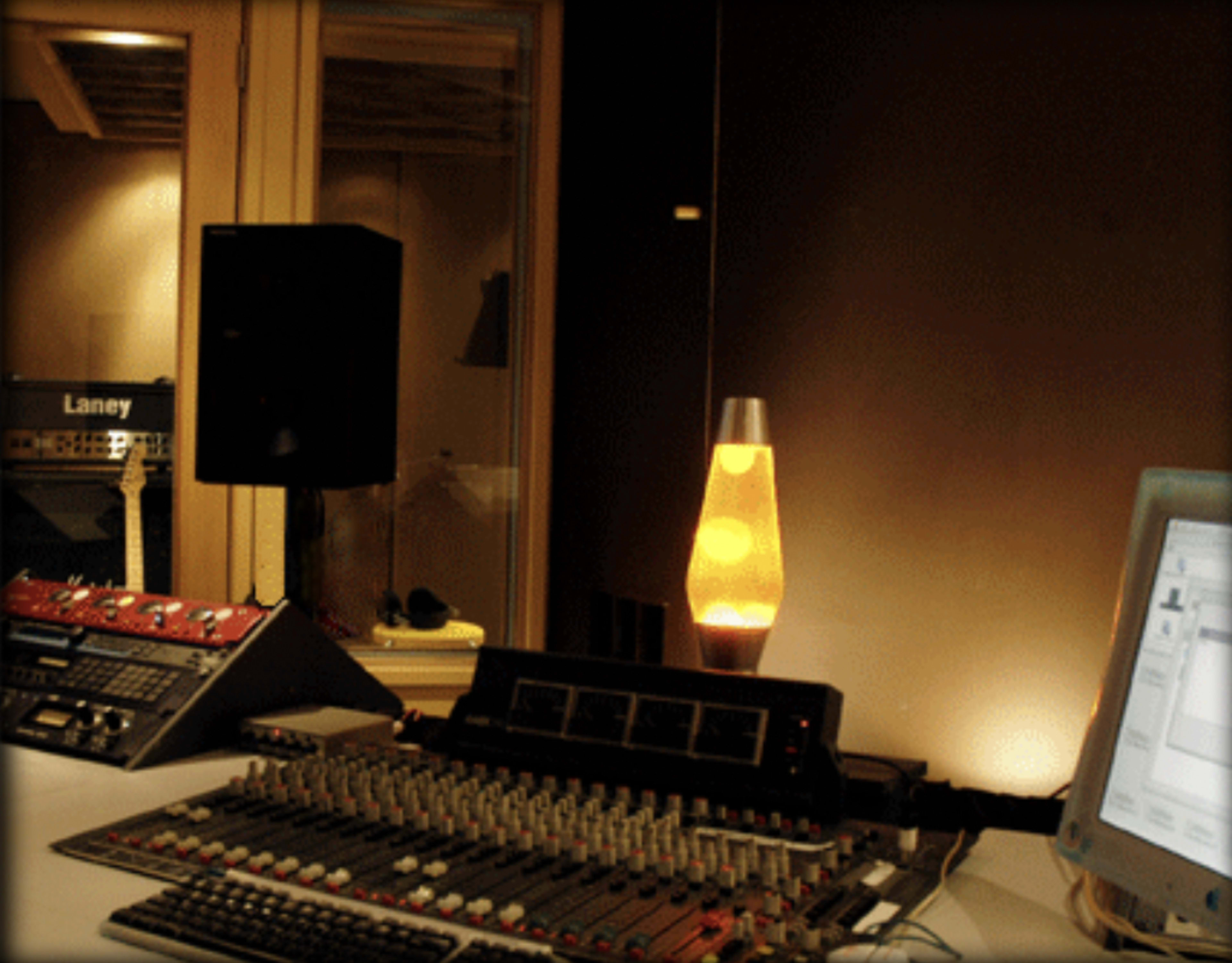 Modern Well-Equipped Recording Studio Image in Melbourne CBD, Melbourne, VIC