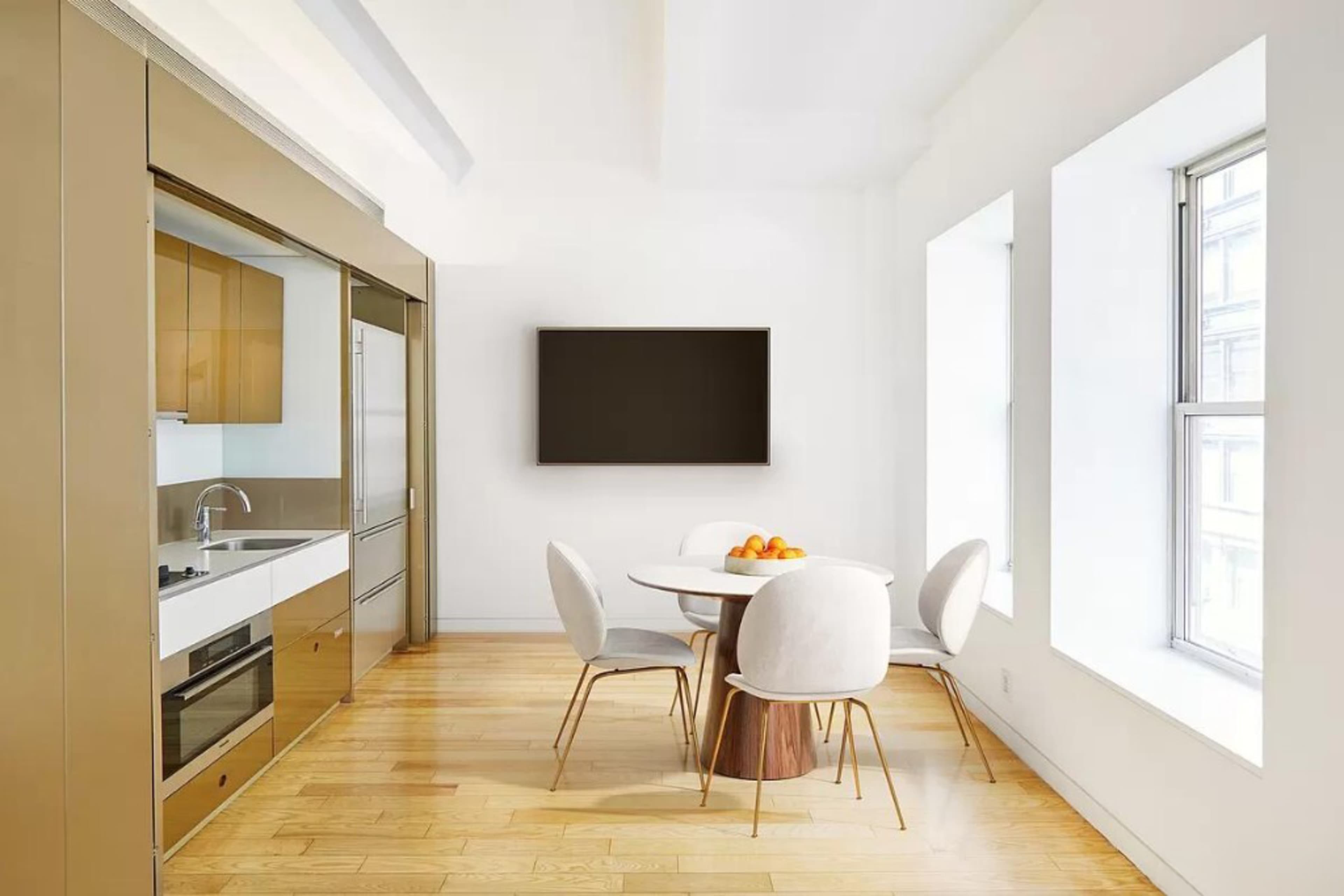 Elegantly Sun-Lit Open Daylight Photography + Events Boutique Loft, Perfect In Heart of Flatiron by Madison Sq, Union Sq, The Highline Image in Midtown Manhattan, New York, NY