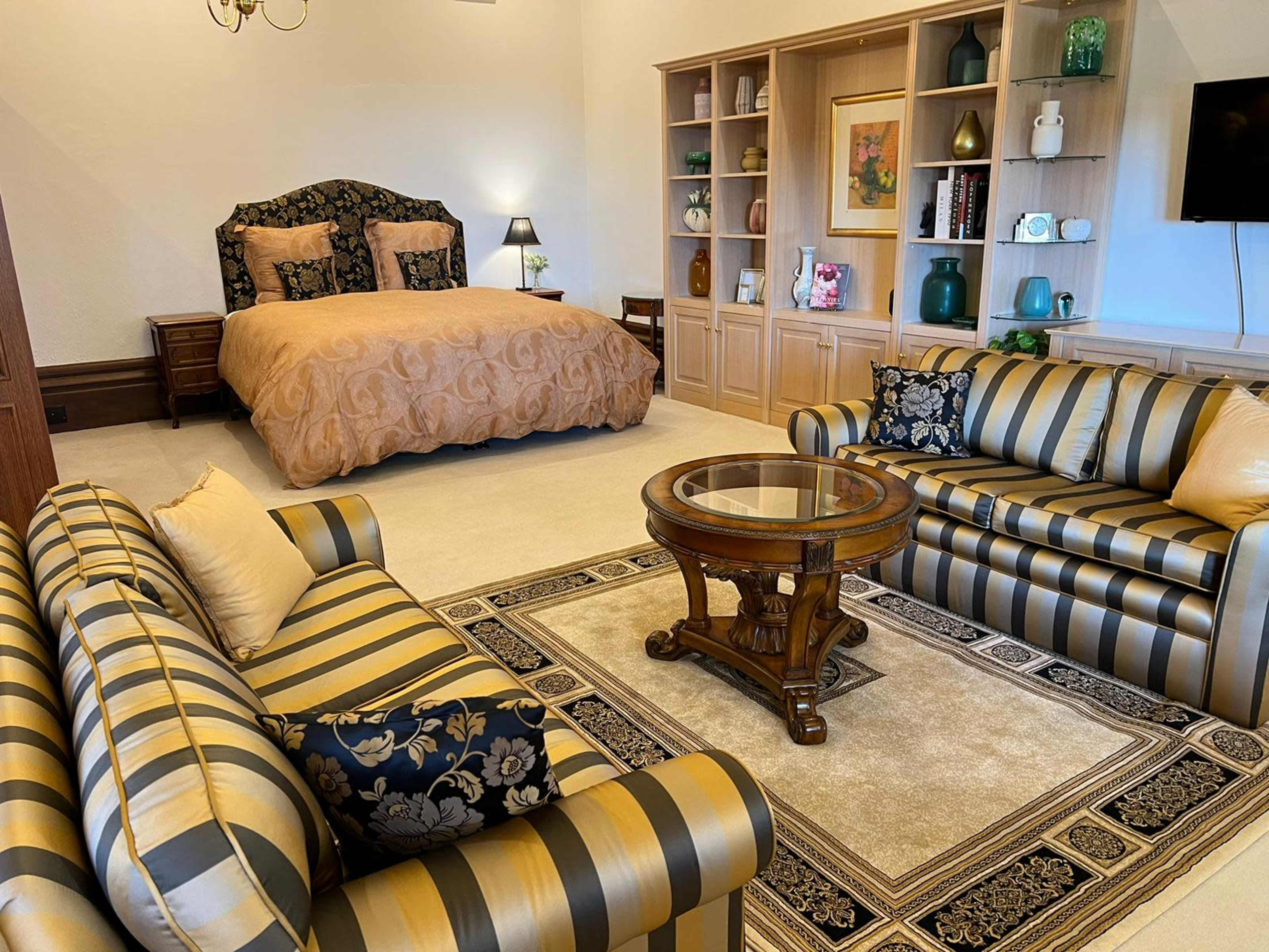 1930s mansion defining luxury and opulence of the era Image in Balwyn, Balwyn, VIC