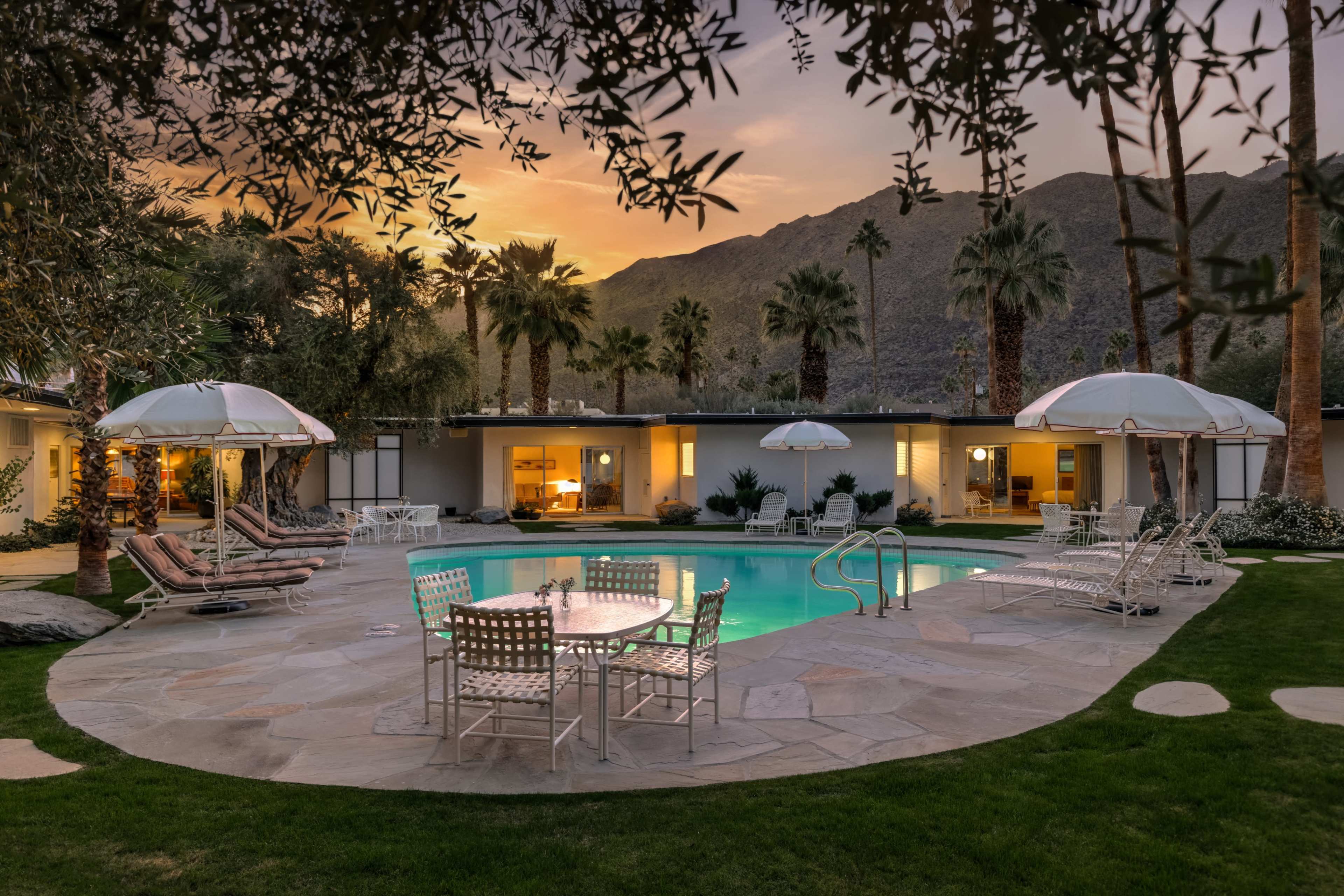 The Fontenell - 8 Bedroom Palm Springs Icon Image in Tahquitz River Estates, Palm Springs, CA