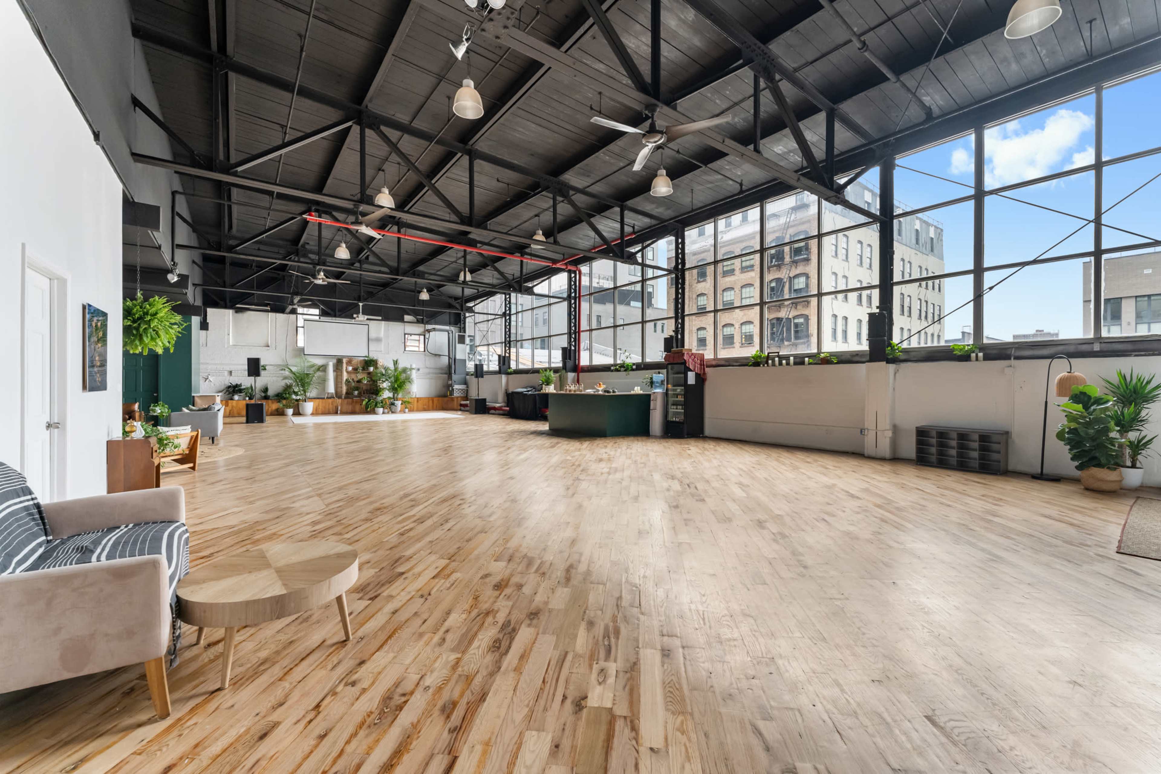 A Real Brooklyn 💎: 4,400 Sq Ft Loft in DUMBO with Hardwood Floors, High Ceilings, Natural Light, and Premium Sound & Lighting—Perfect for Any Event! 4,400 Sq Ft Loft in DUMBO with Hardwood Floors, High Ceilings, Natural Light, and Premium Sound & Lighting—Perfect for Any Event! Image in Dumbo, Brooklyn, NY
