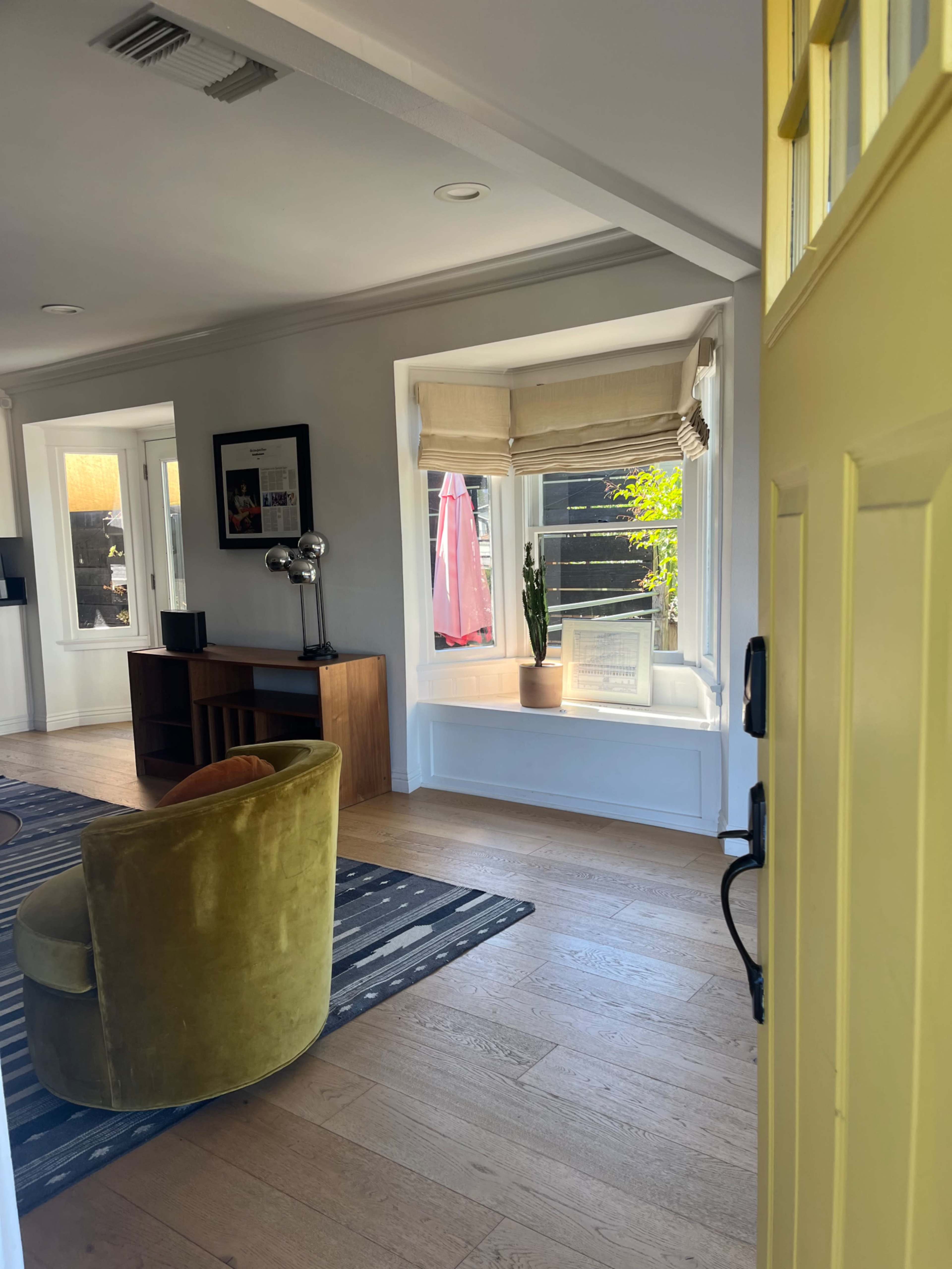 Creative Urban Bungalow Image in Northeast Los Angeles, Los Angeles, CA