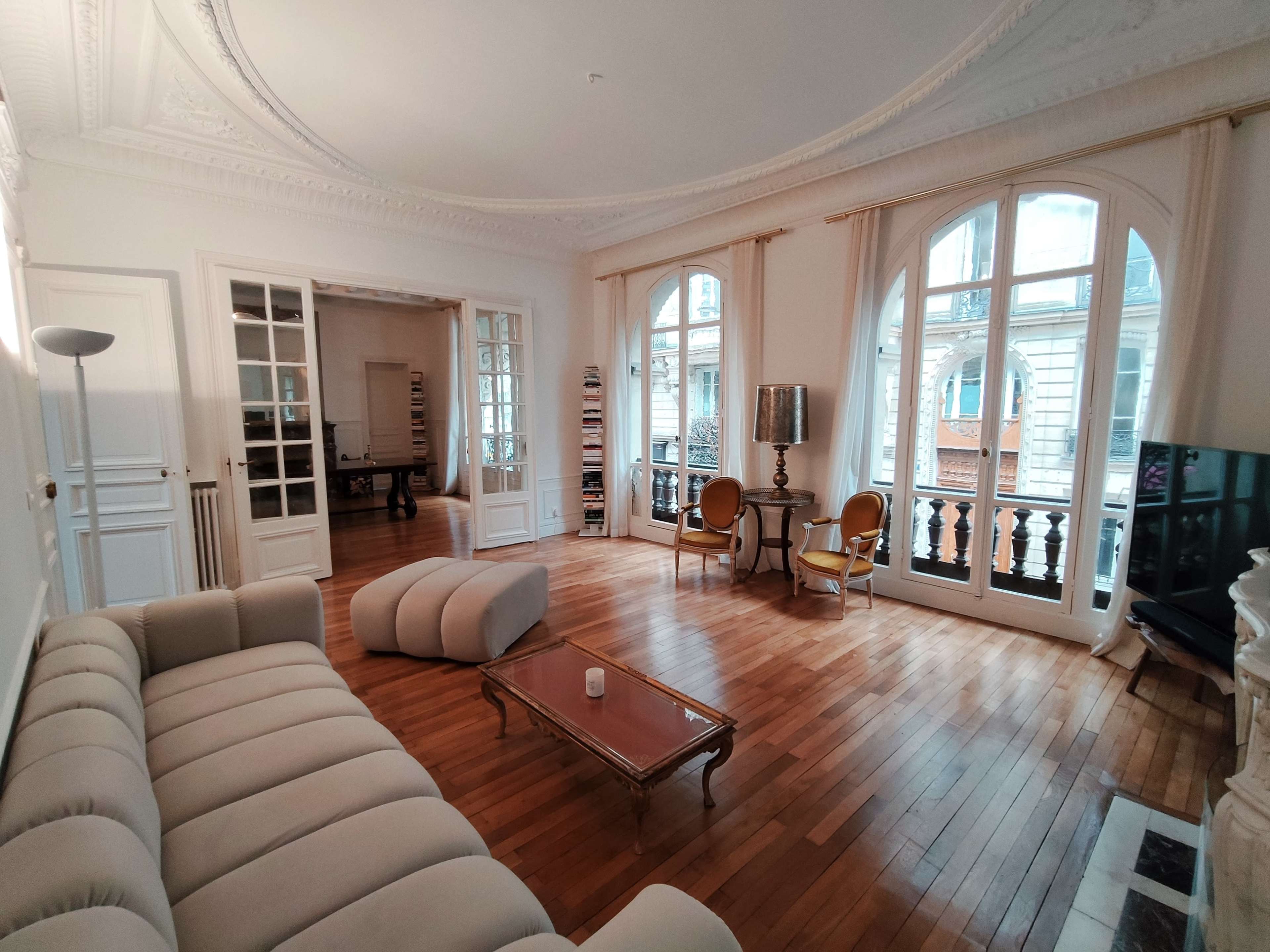 Magnifique appartement de réception Haussmannien Image in NAP, Neuilly-sur-Seine