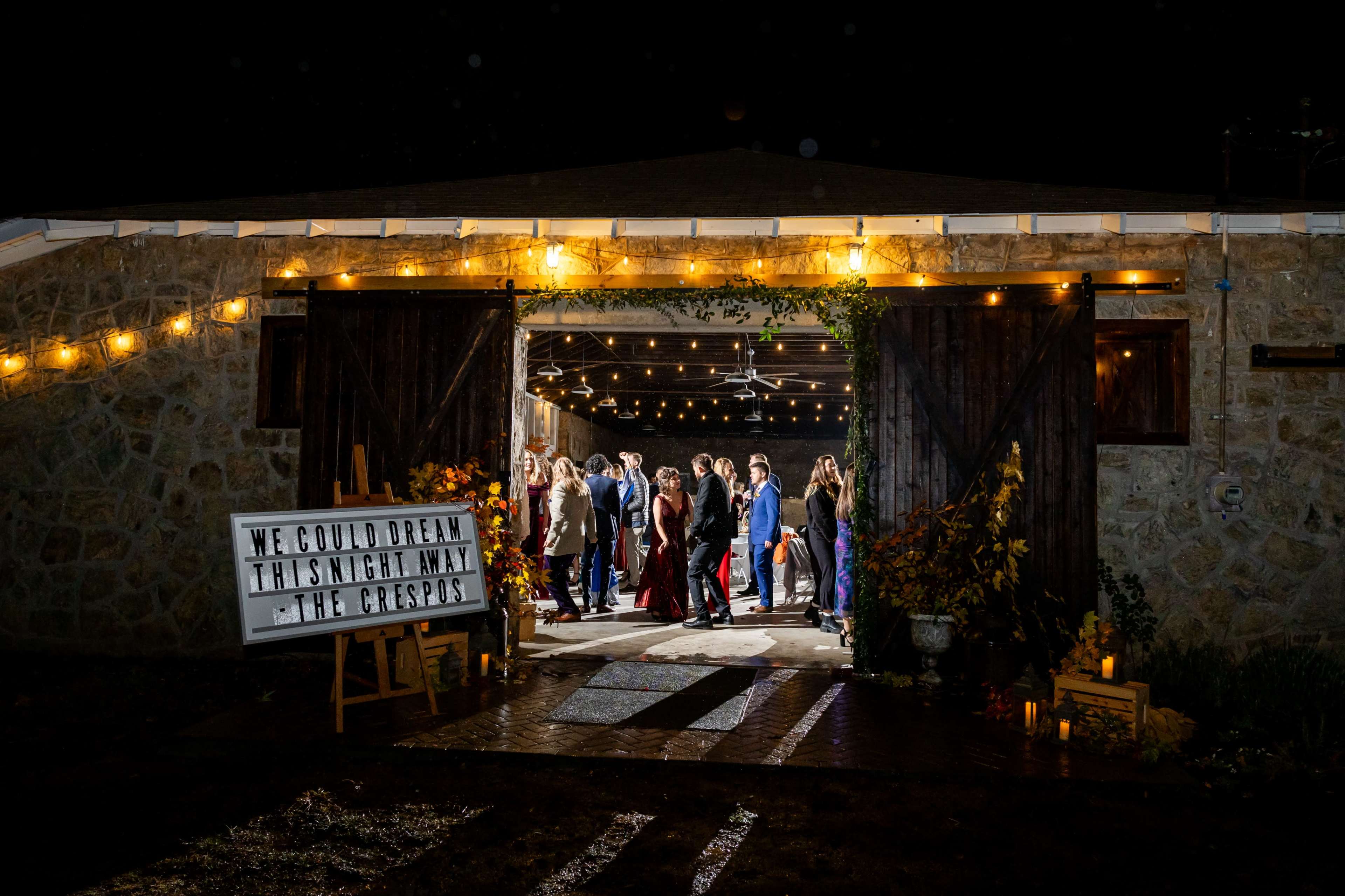Rustic Dairy Barn in 77-Acre Nature Oasis – Perfect for Yoga Retreats, Wellness Events & Weddings Near Downtown Decatur Image in Decatur, Decatur, GA