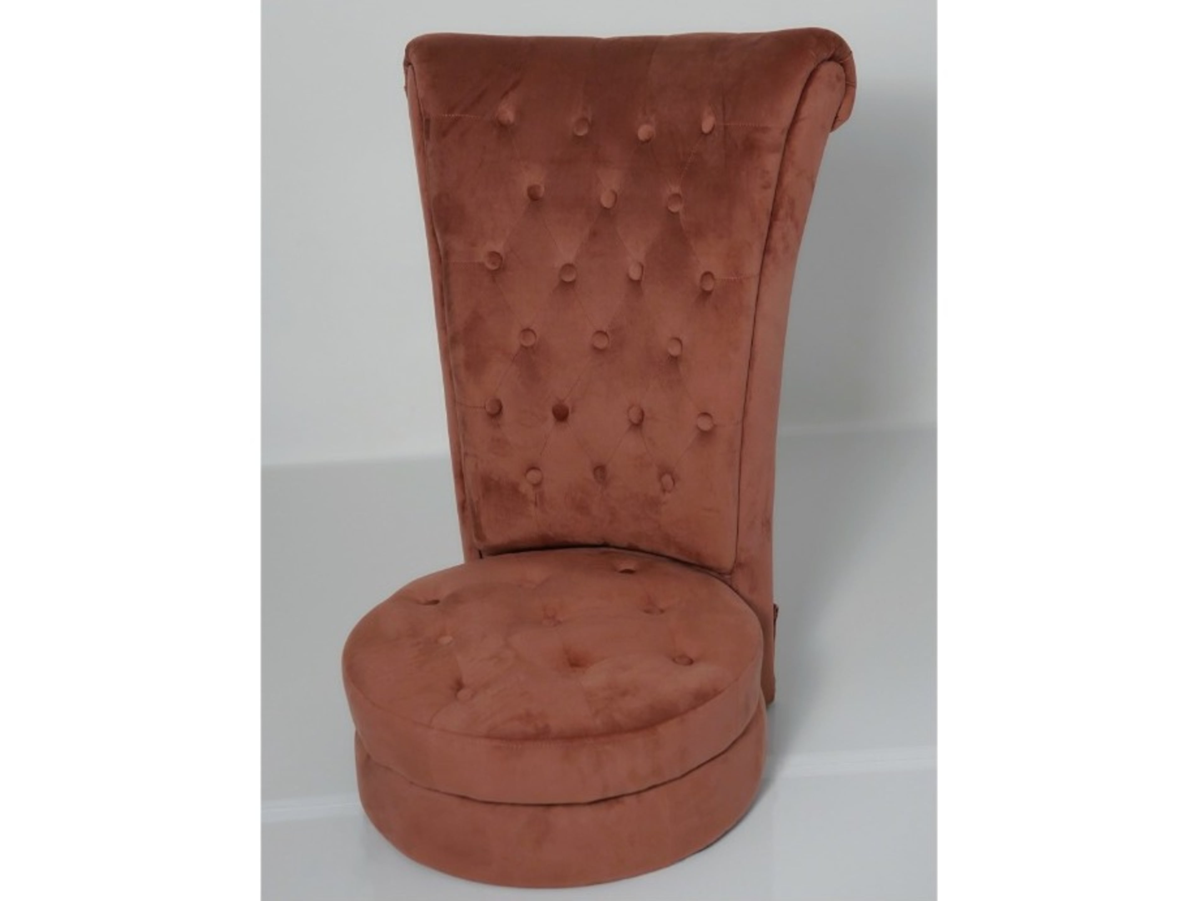 Blush Velvet Throne