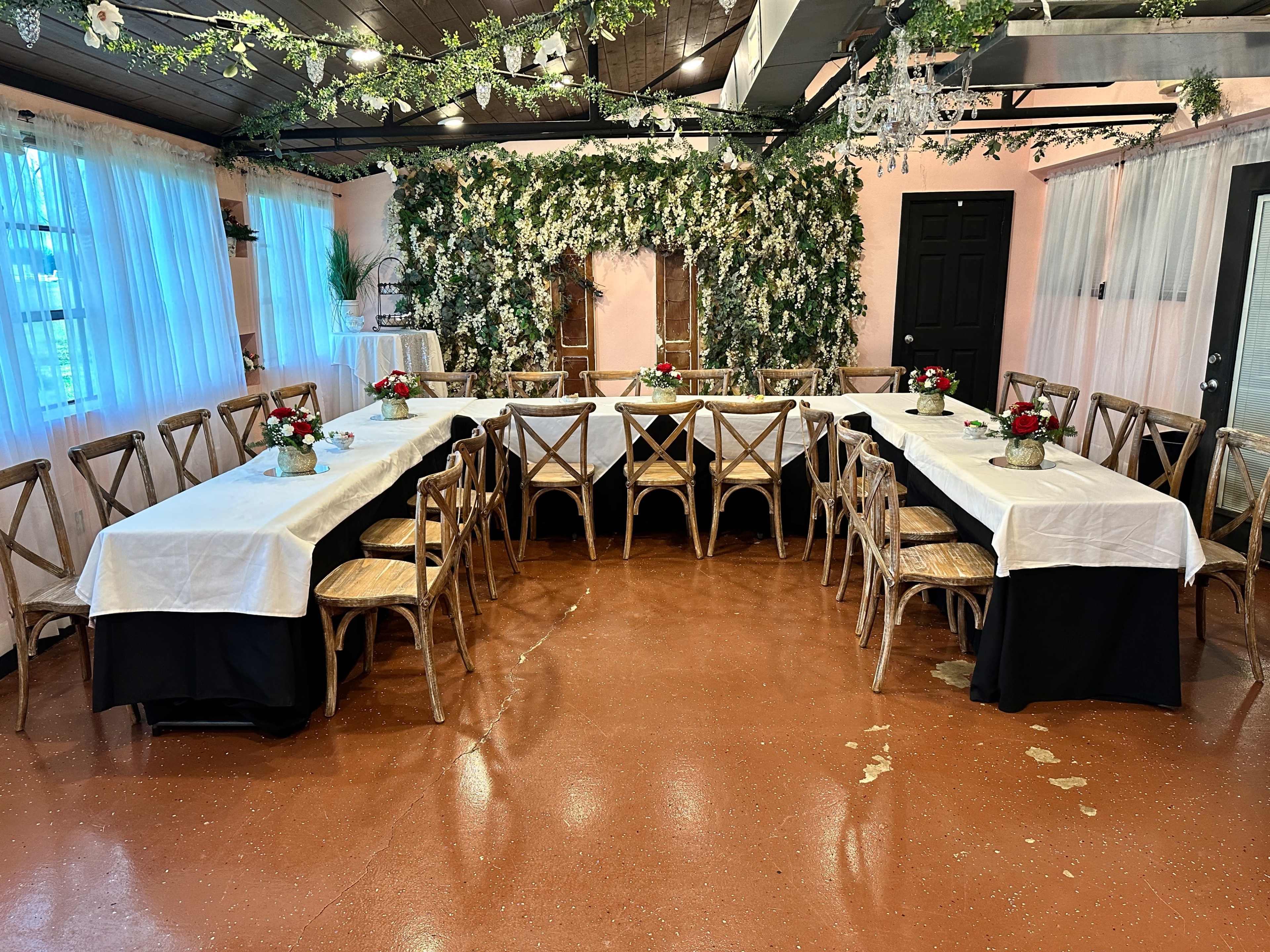 Private Upscale Meeting Room at the Airport Image in La Porte, La Porte, TX