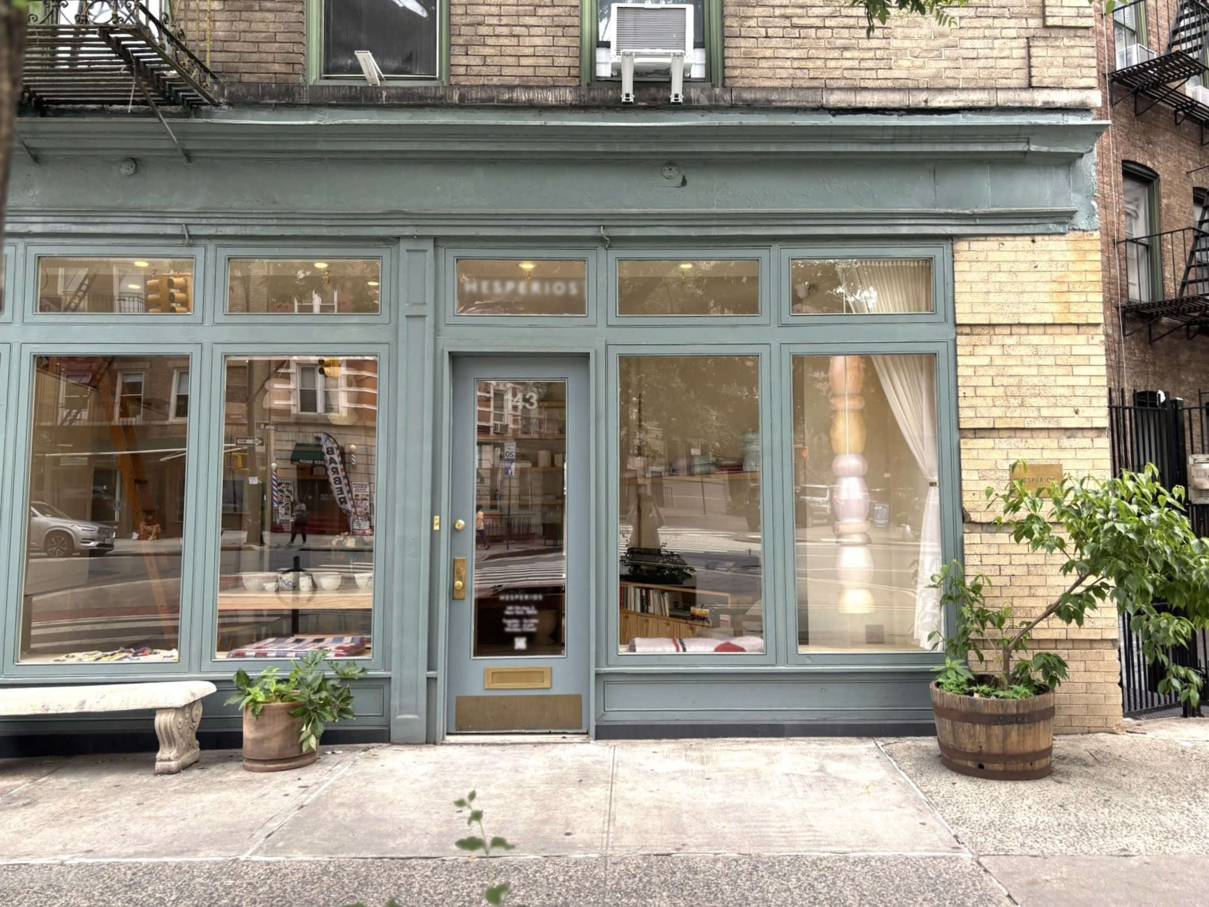 West Village Storefront + Showroom Gallery—Sunlit + Design Led Image in Greenwich Village, New York, NY