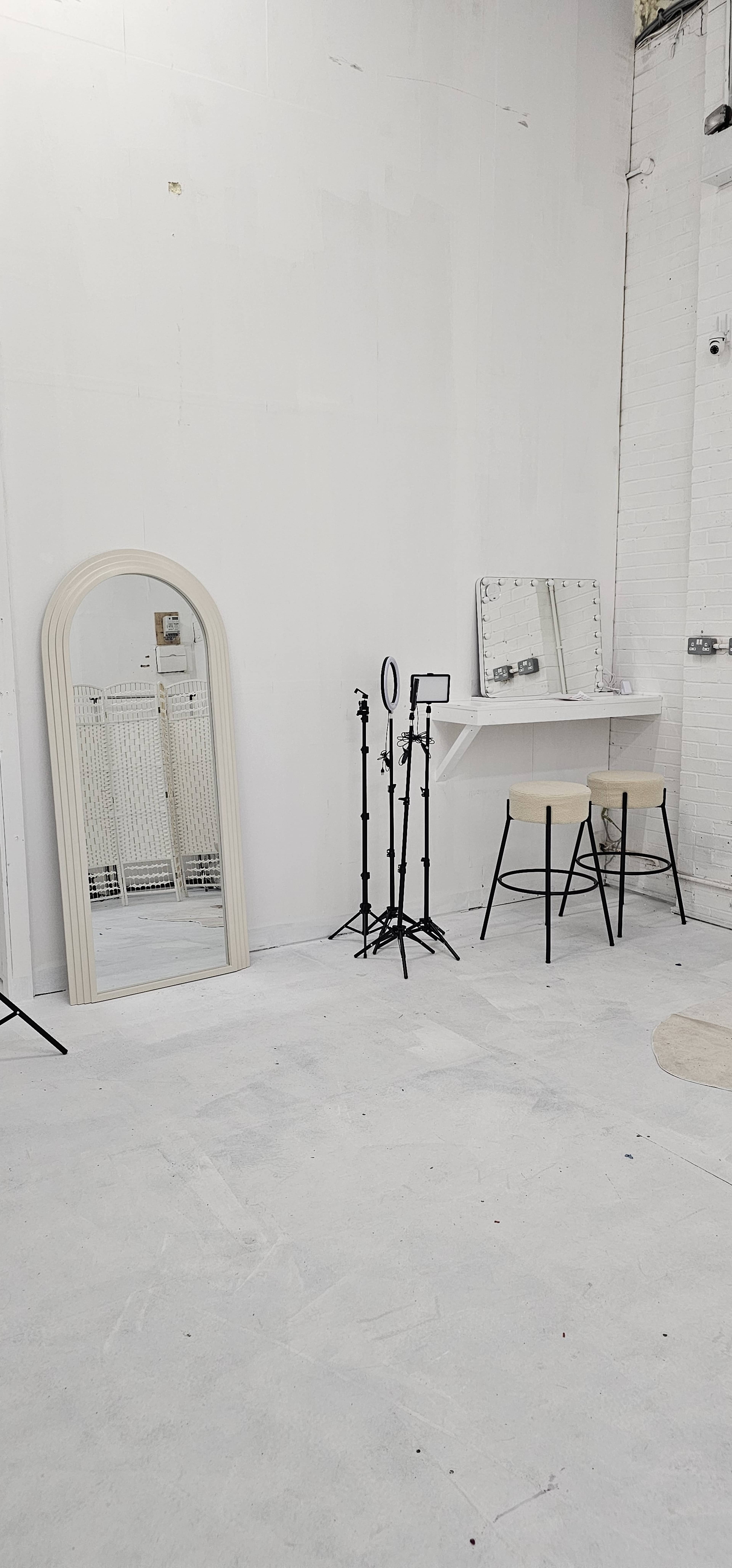 High Ceiling Photo/video Studio Image in Cheetham Hill, manchester, ENG