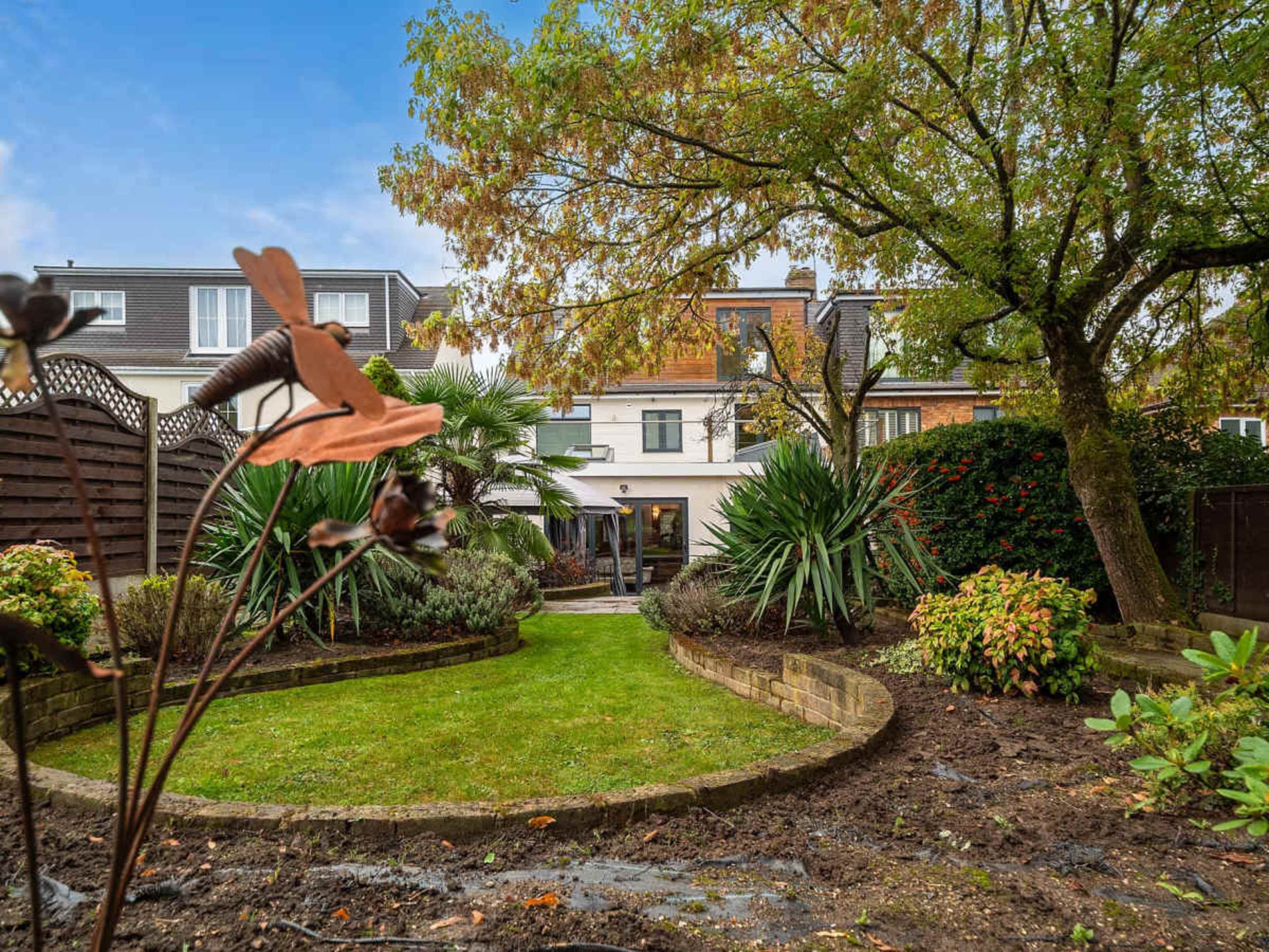 Modern, Unique Residence Image in Nazeing, Nazeing, ENG
