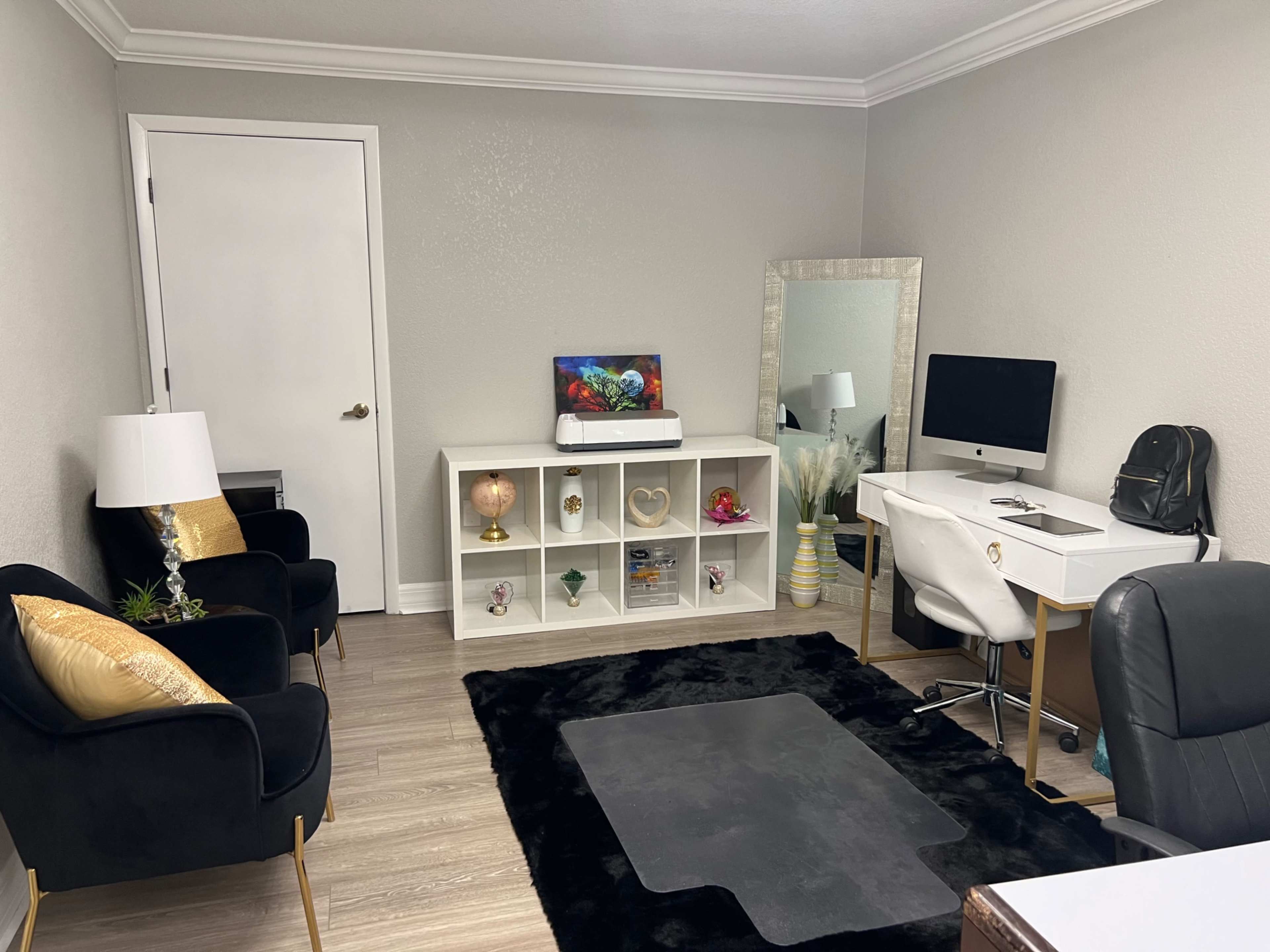 Beautiful Office Suite for Professionals Image in Brandon, Brandon, FL