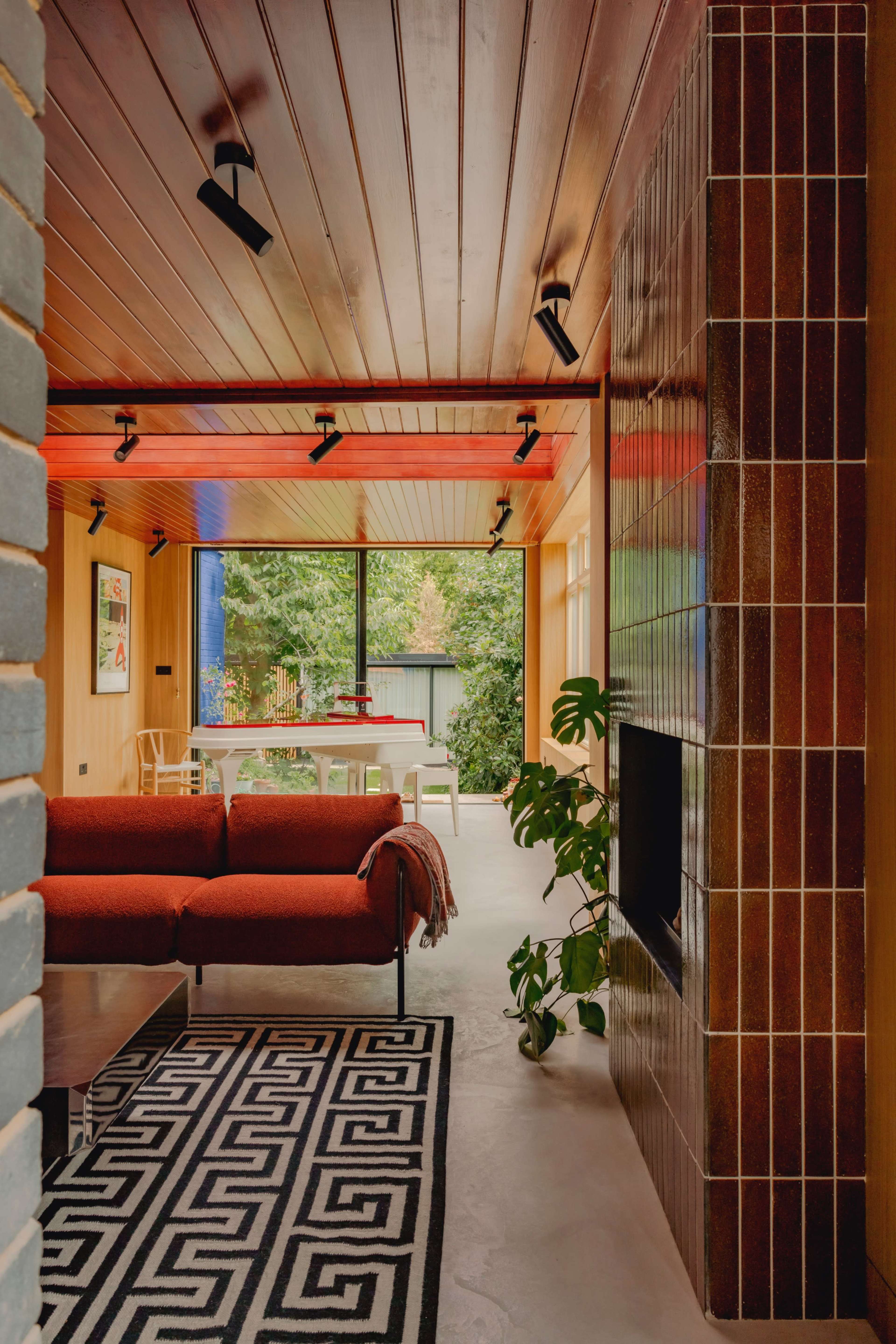 Midcentury Modernist London 1950s/60s/70s Unique Stylish Retro Detached House Image in Stanmore, London, ENG