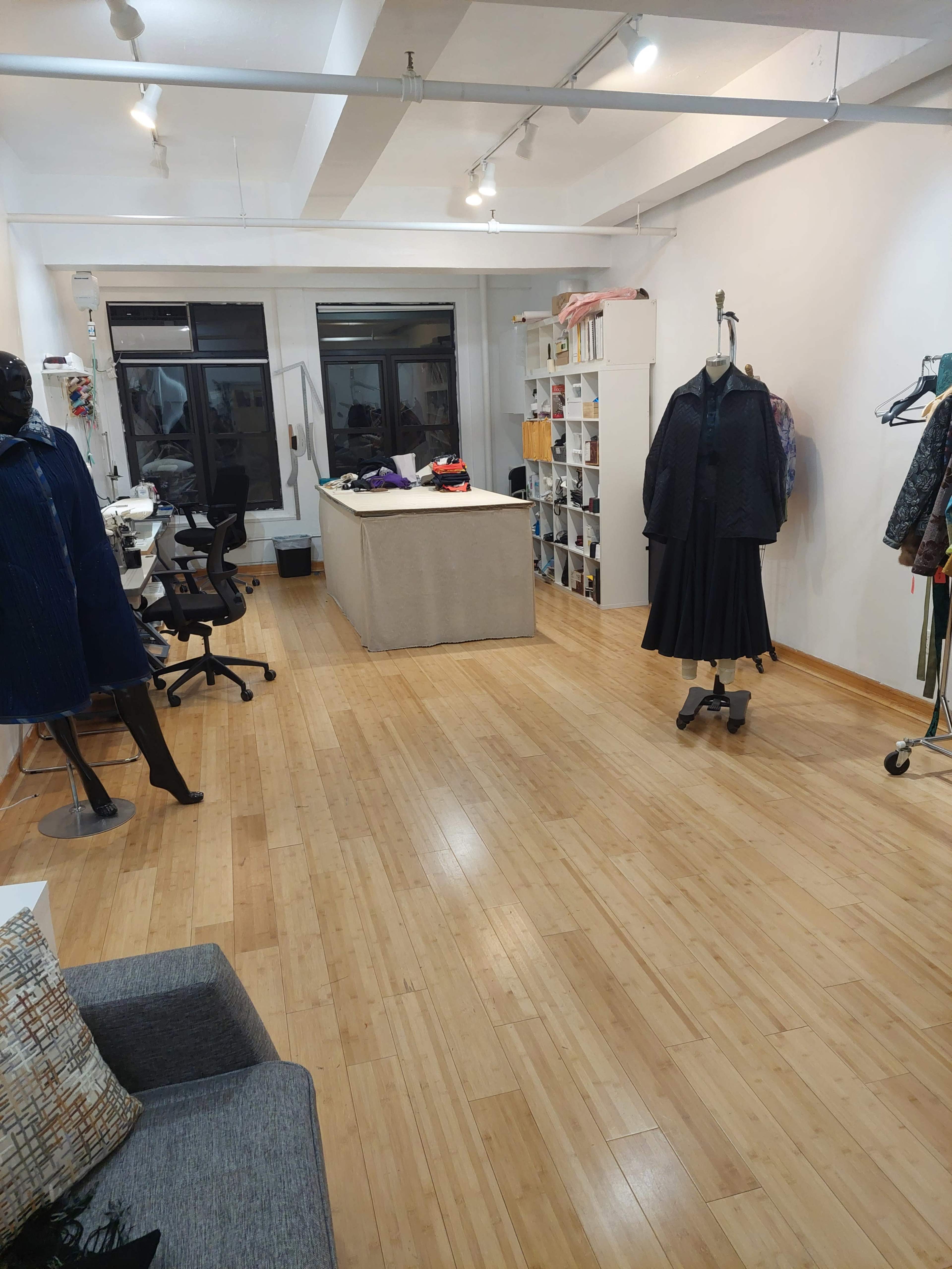 SEWING AND DESIGNER STUDIO Image in Midtown Manhattan, New york, NY