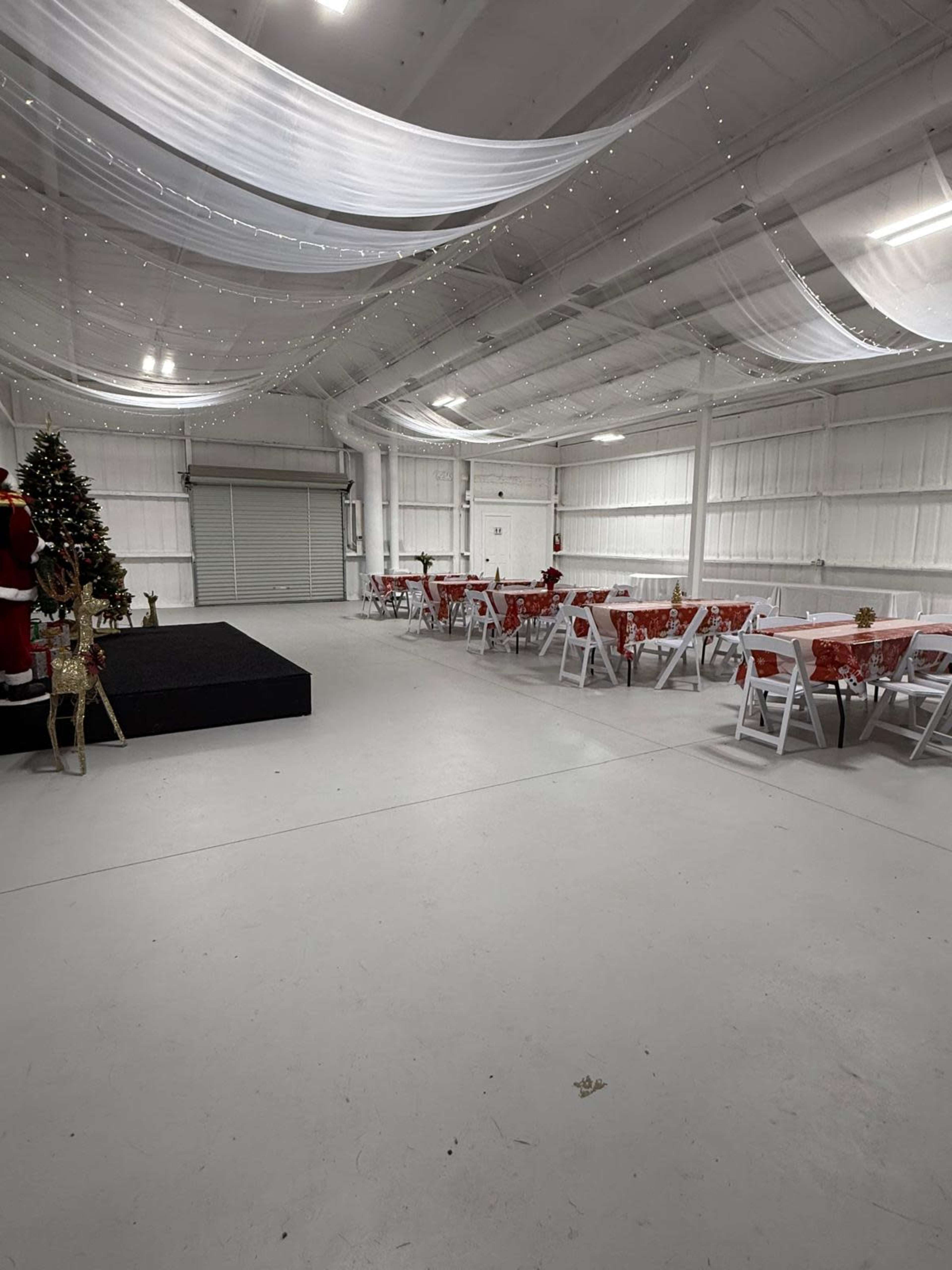 The Modern Barn Event Space Image in , Melissa, TX