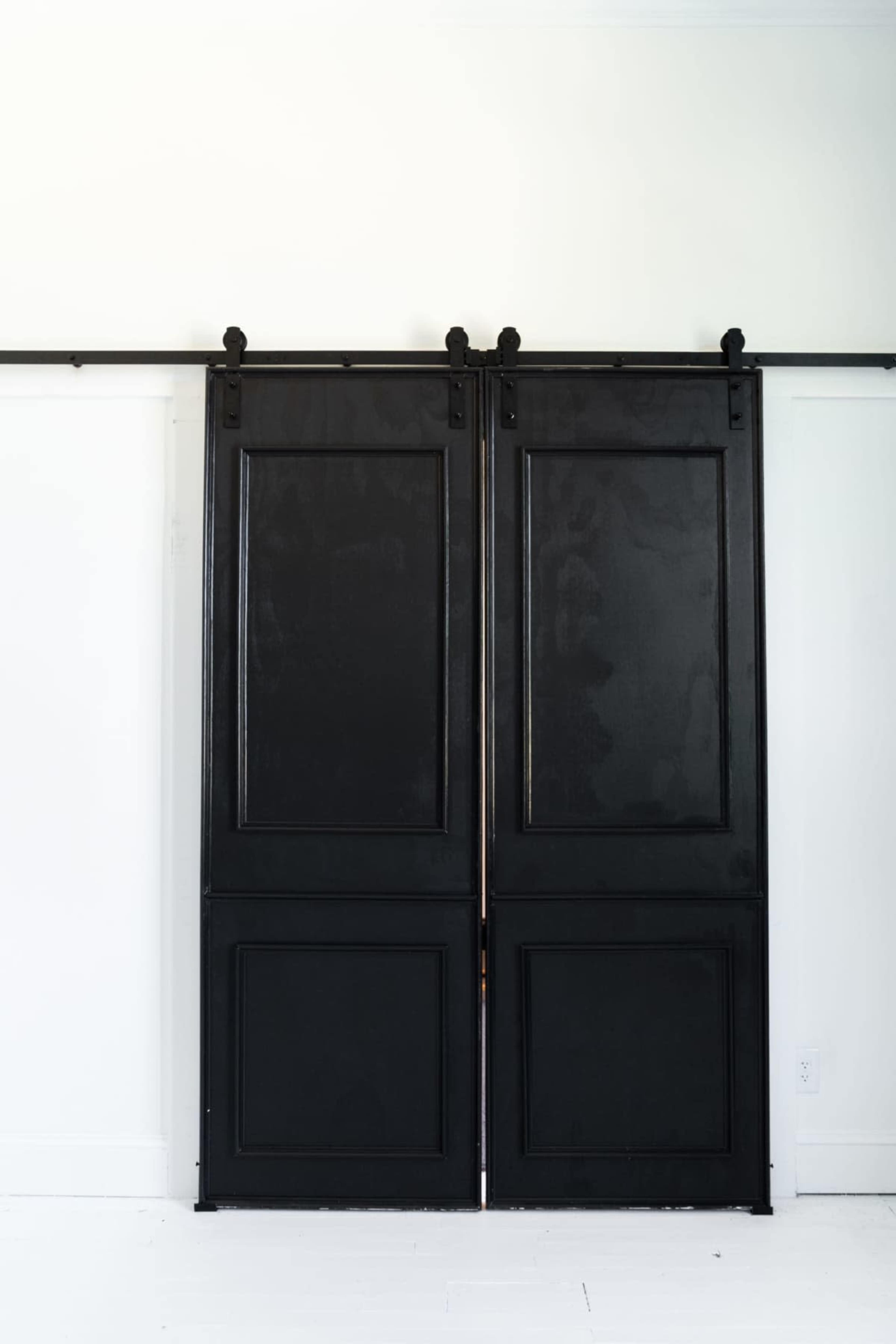 Bright + Versatile Studio with a Vintage Luxe Feel Image in China Grove, China Grove, NC