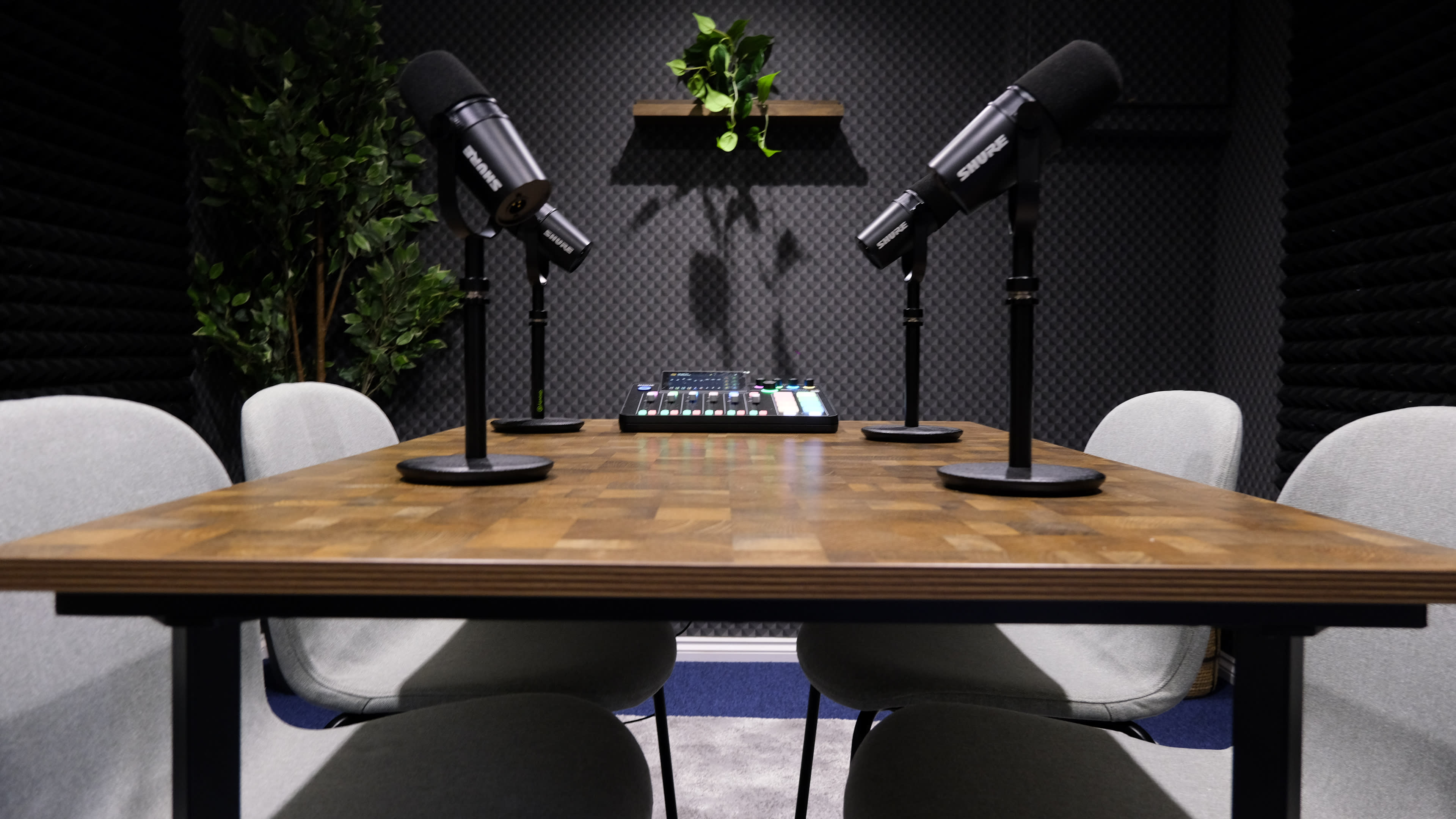 PodBox Interview Style Soundproofed Recording Room Image in Potterspury, Puxley, Towcester, ENG