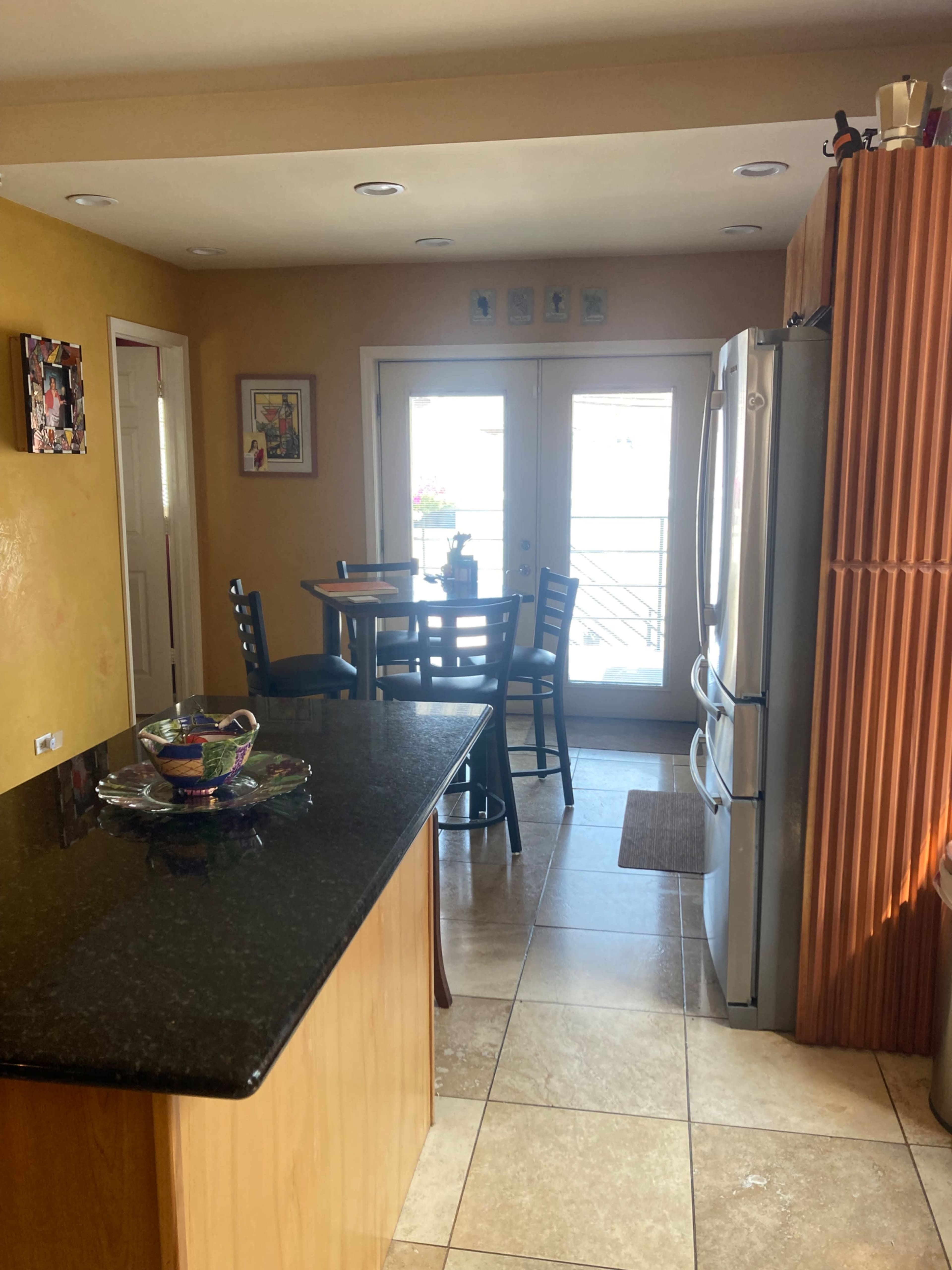 Urban Villa Image in South Side, Chicago, IL