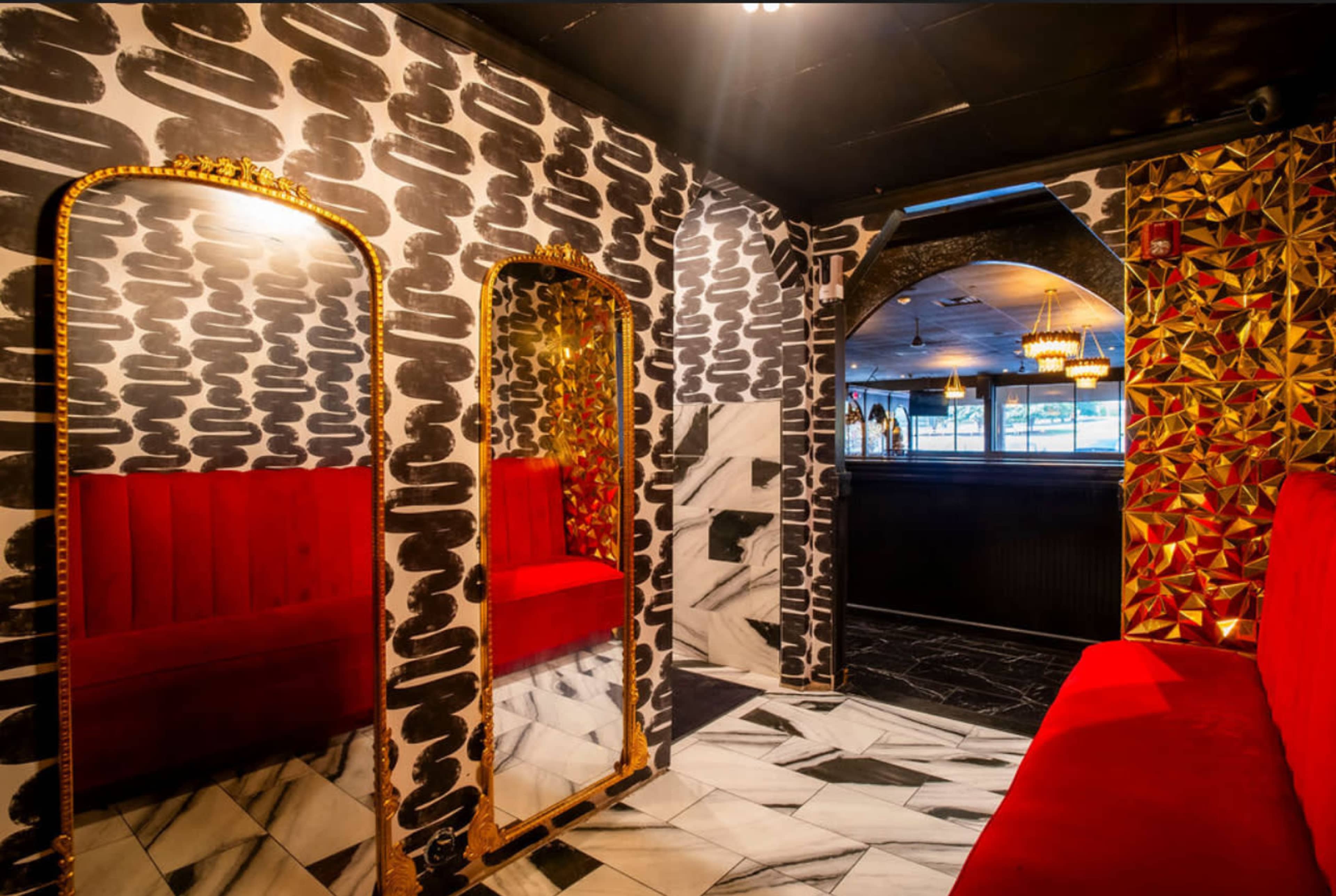 Luxury Restaurant and Lounge Image in , Kennesaw, GA