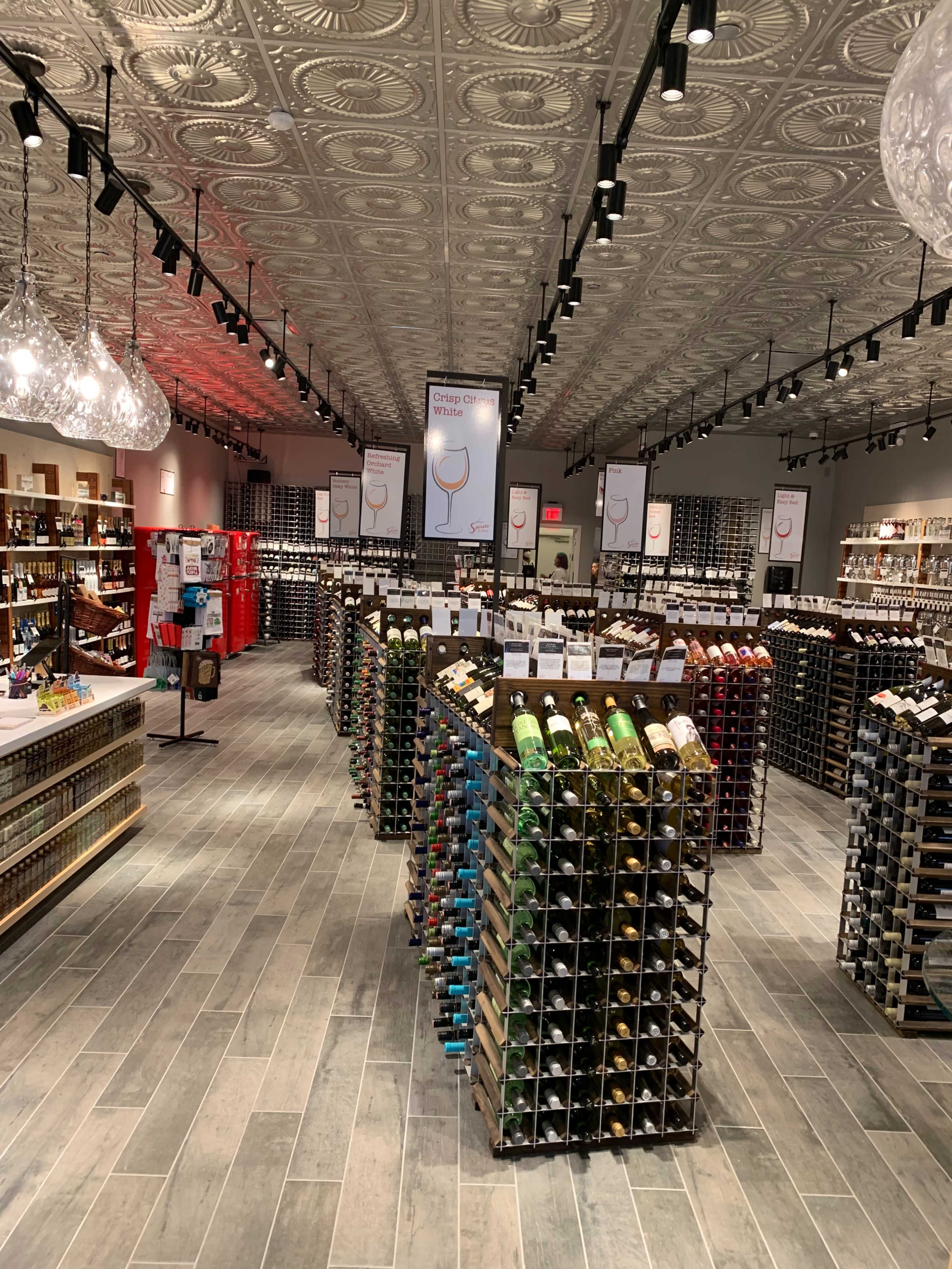Storefront with Tasting Experience - Oakbrook Image in York Township, Oak Brook, IL