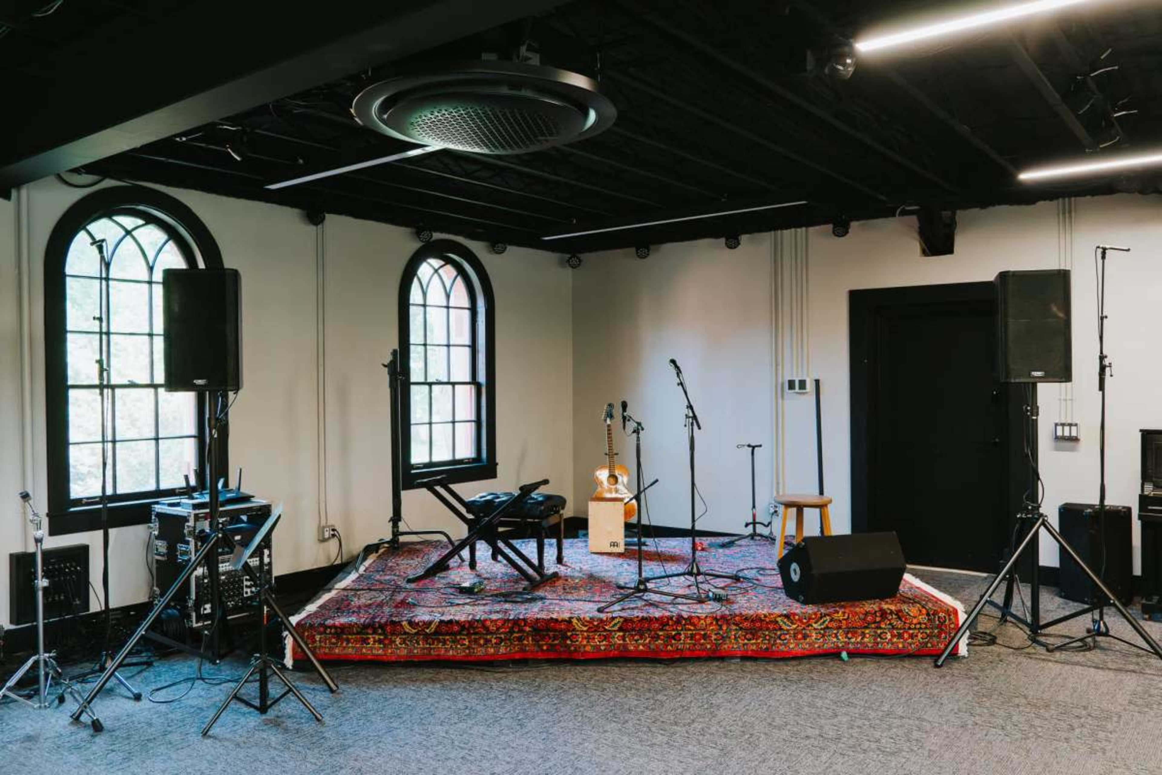 1600 sqft of Live Event and Rehearsal Space Image in North Winton Village, Rochester, NY