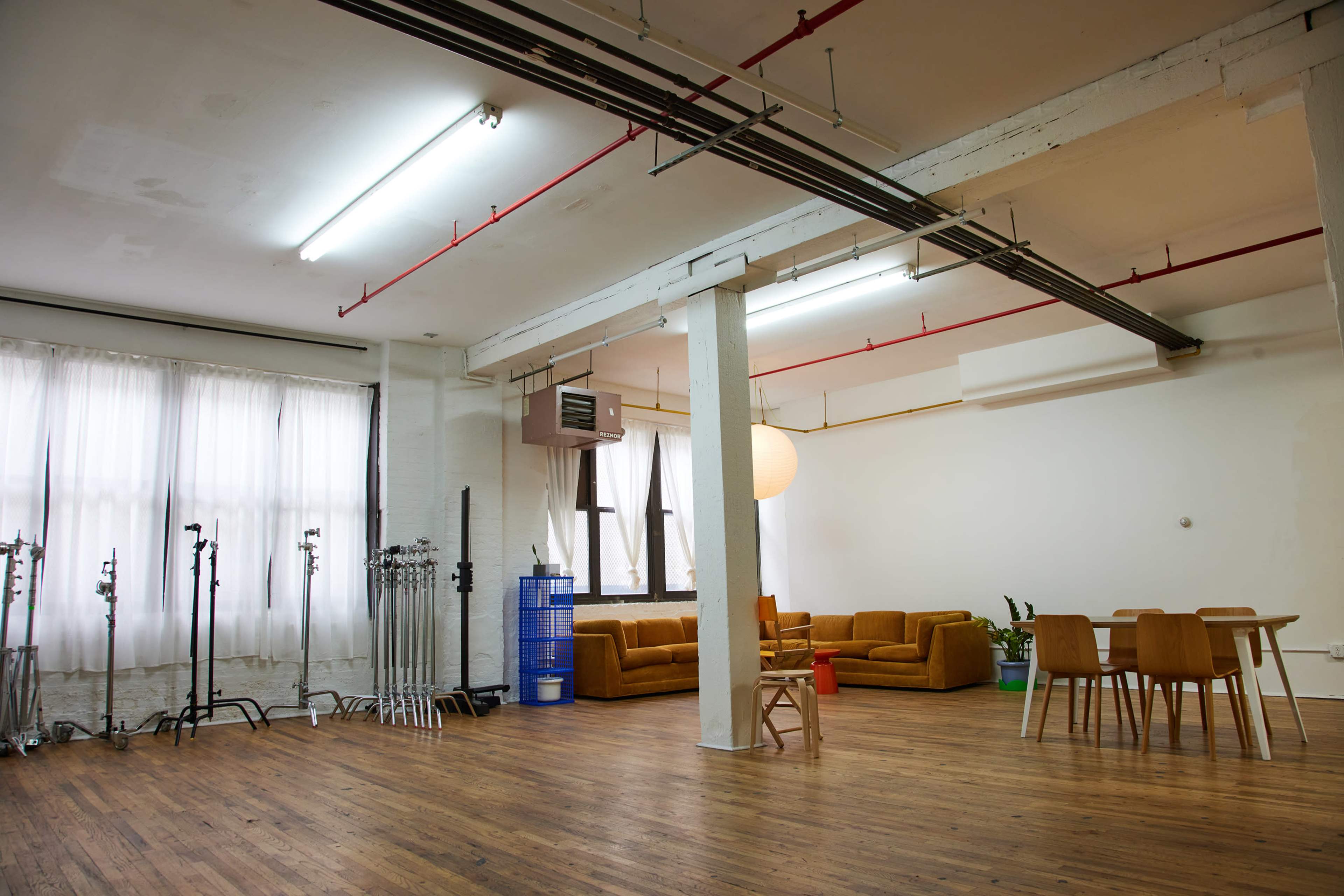 Easy Access Photo Studio with Private Bathroom and Chill Client Lounge! Image in Bushwick, Brooklyn, NY