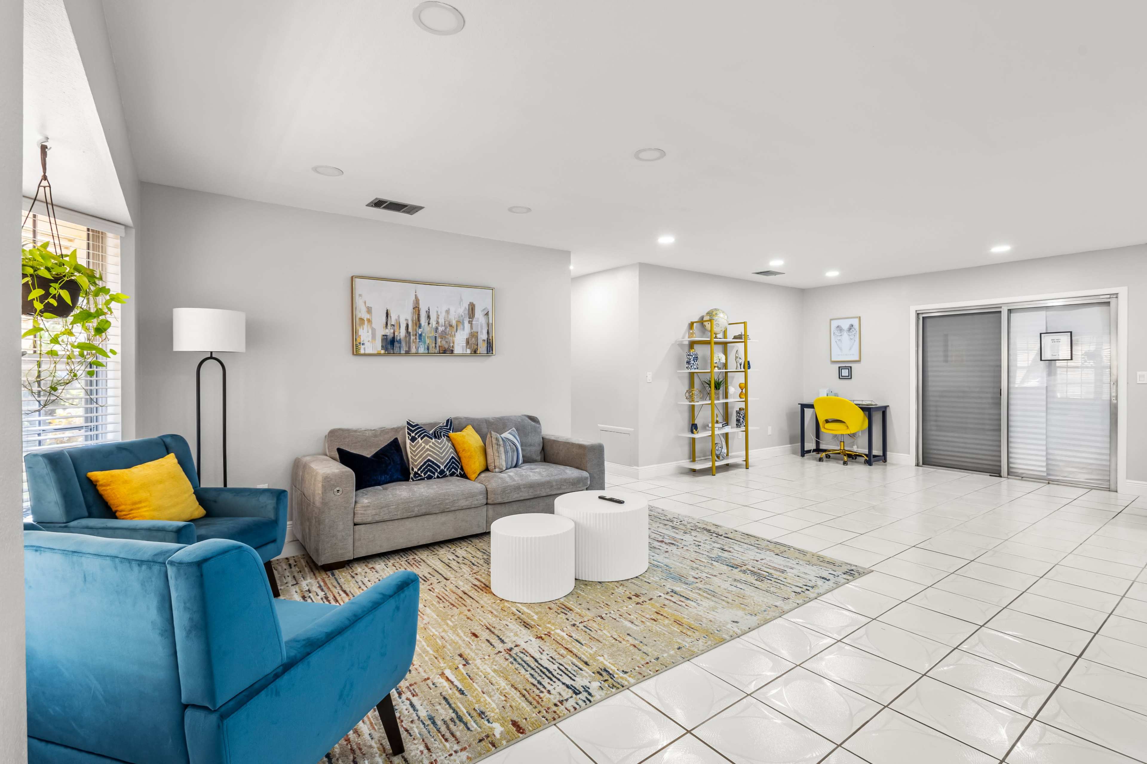 Bright & Spacious Florida Home Image in Florida Ridge, Vero Beach, FL