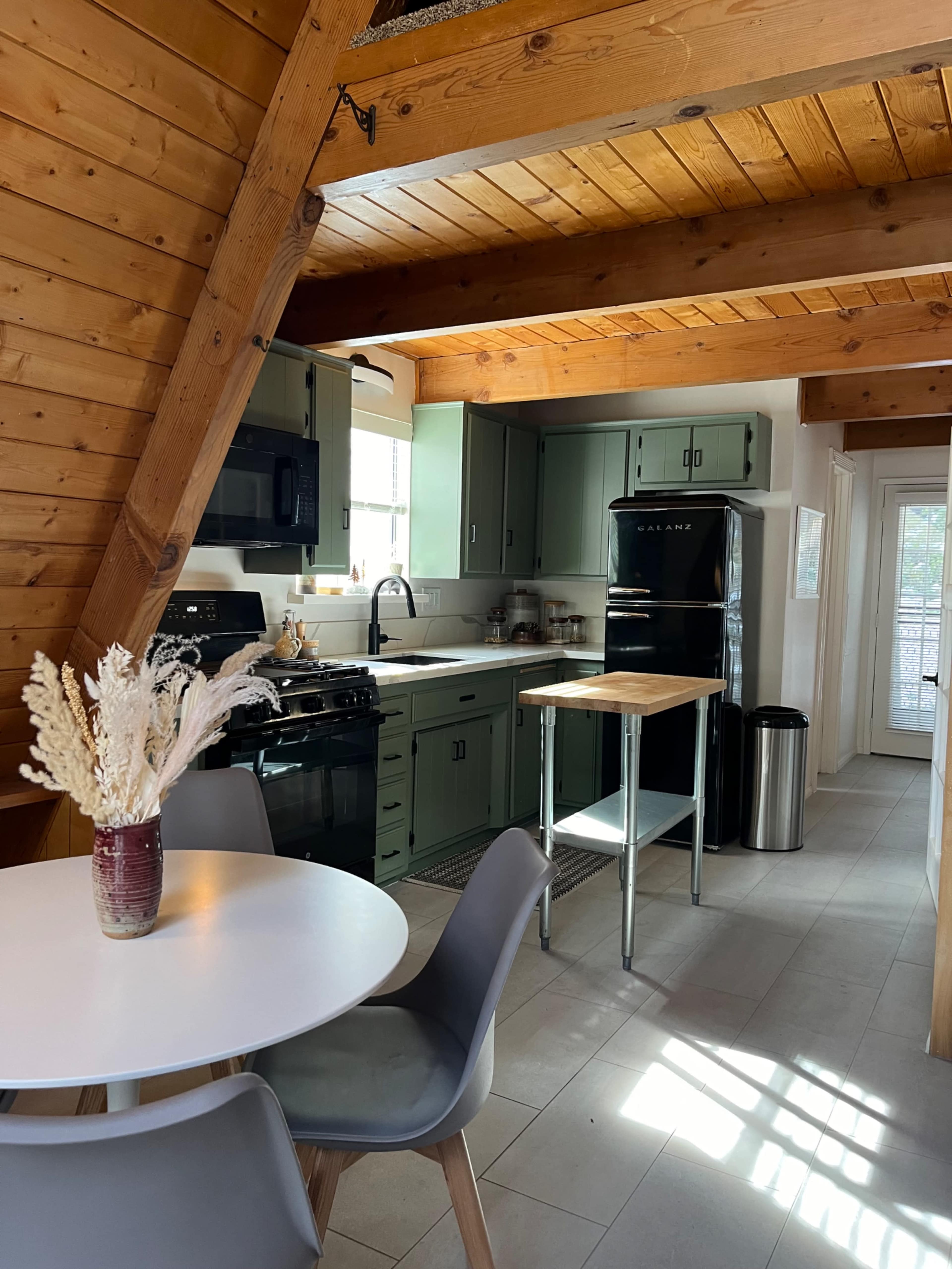 Cozy A-Frame with Modern Upgrades Image in Arrowbear Lake, Running Springs, CA