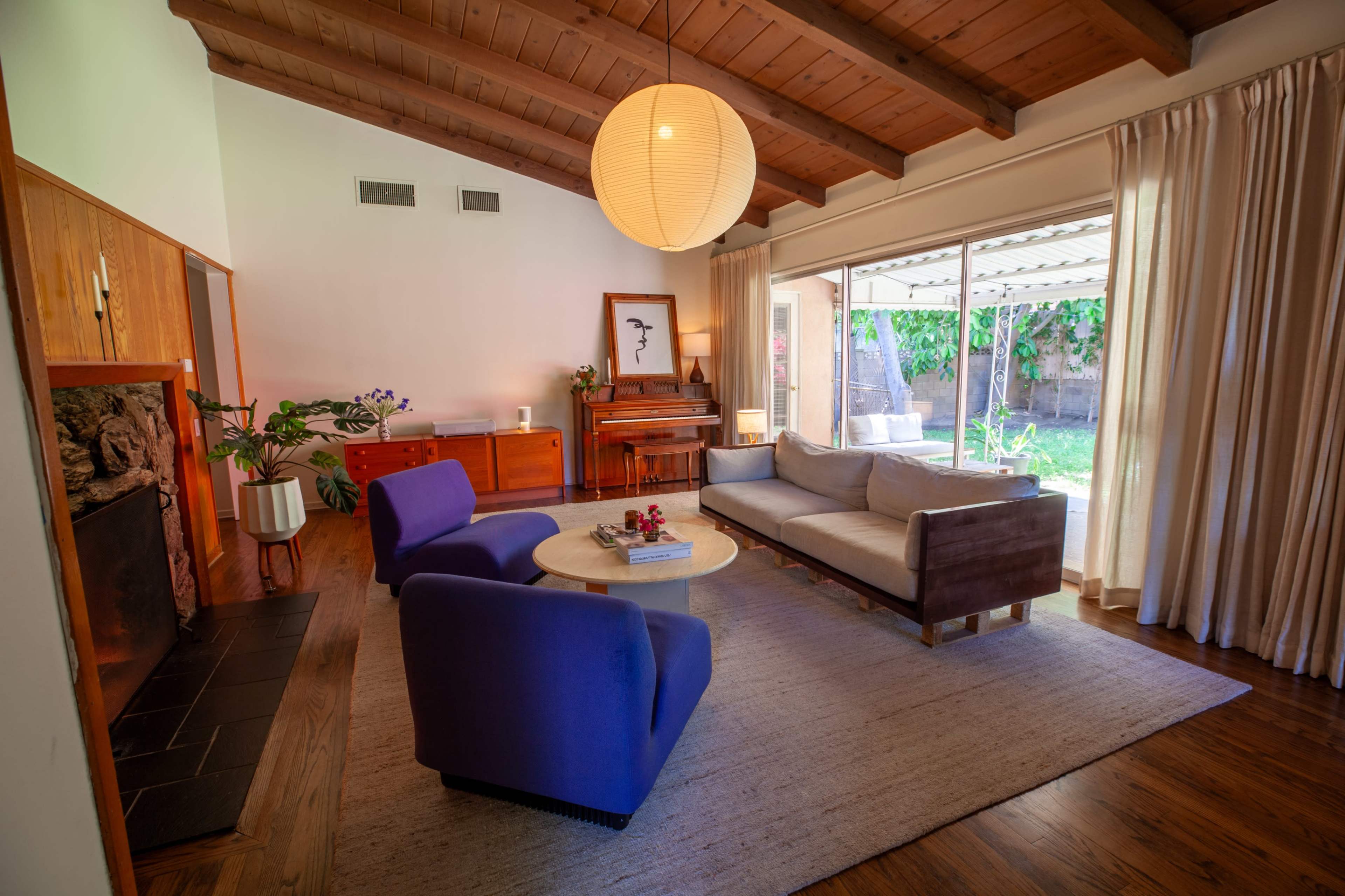 Beautiful Mid-Century Home ✨Styled Rooms + Piano + Library | Valley Village Image in Valley Glen, Valley Village, CA