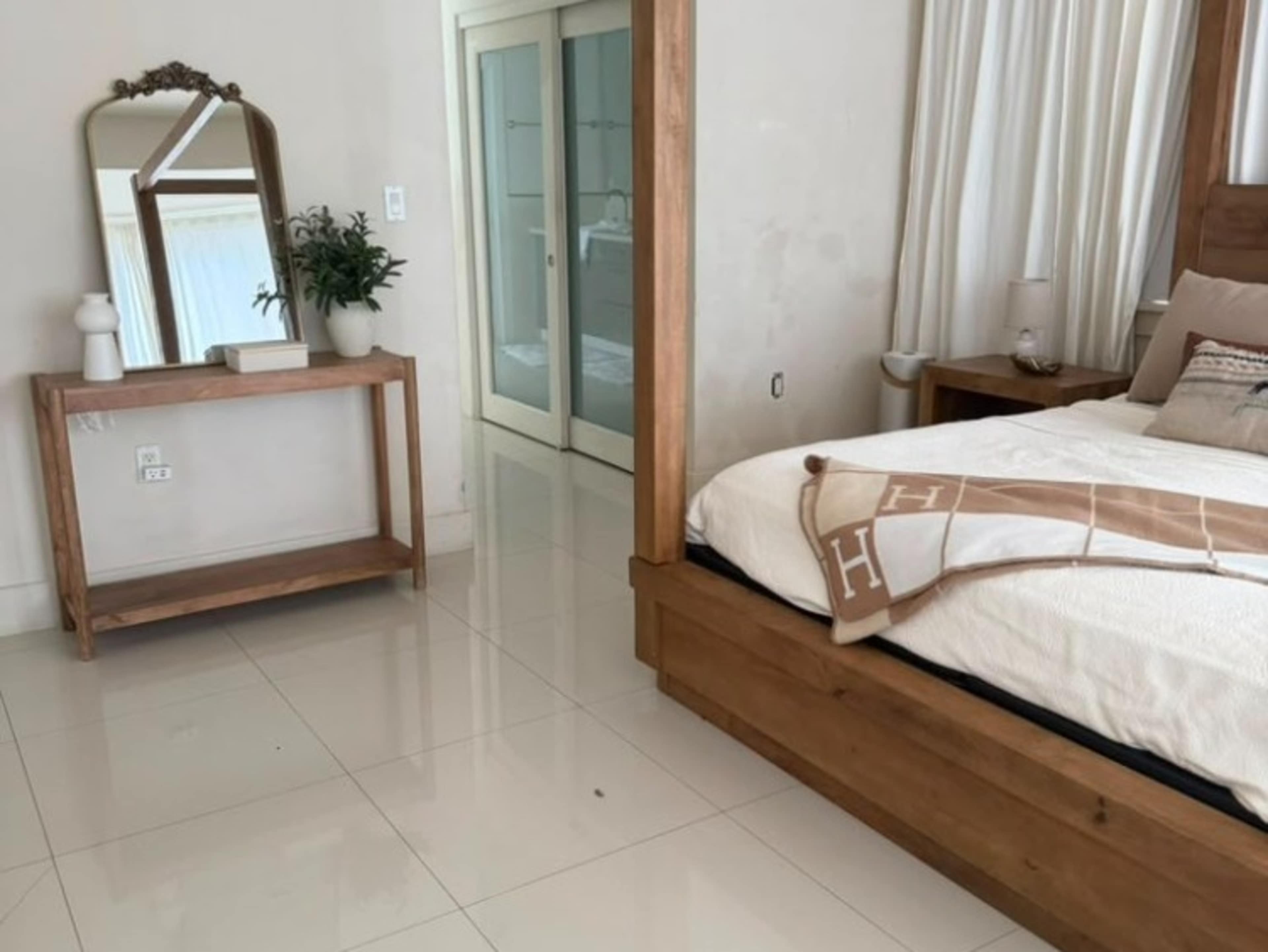 AC Room 
