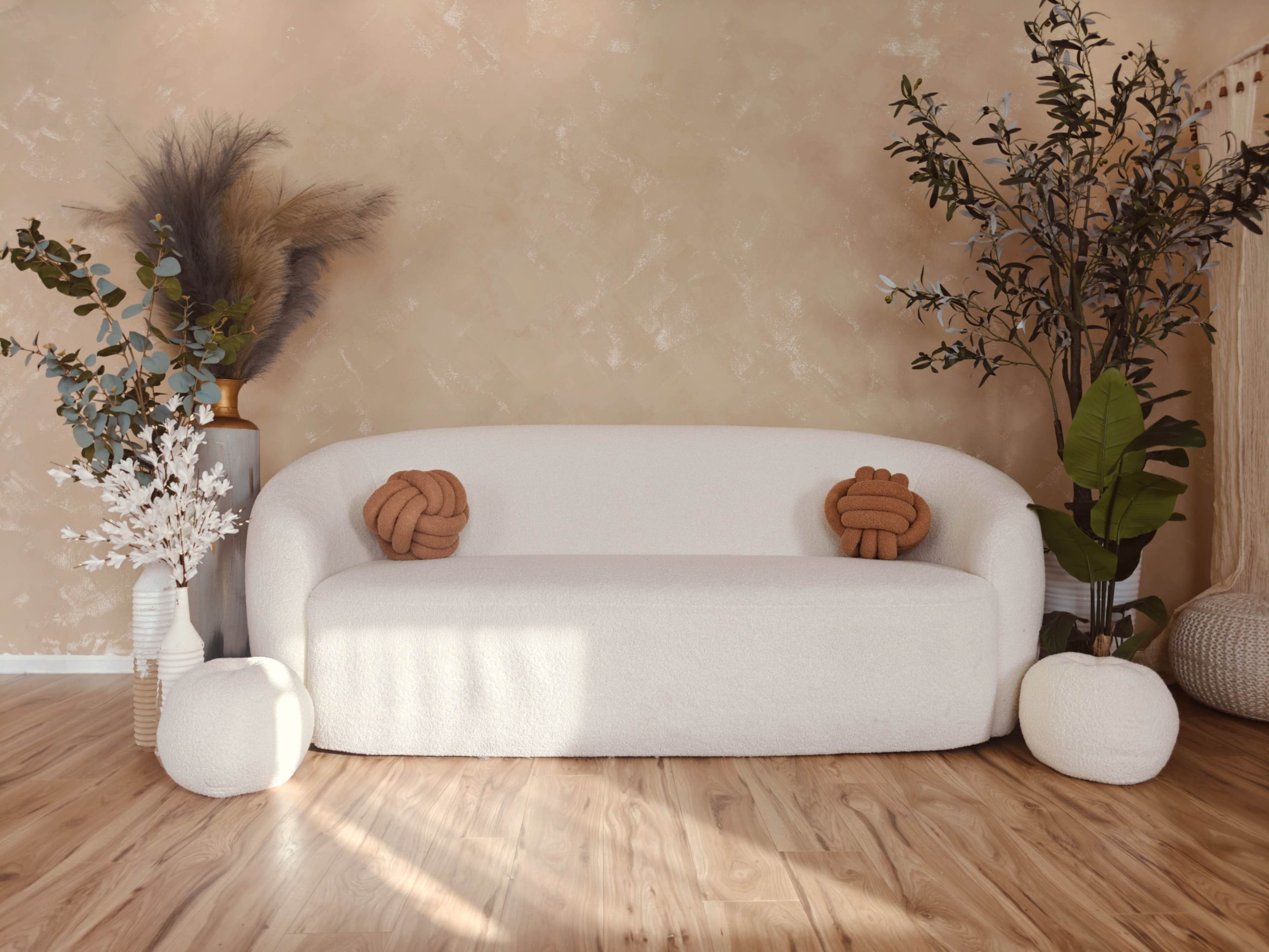 Beautiful Boho Suite with a lot of natural light and Studio style room with white backdrop Image in Winfield Township, Winfield, IL