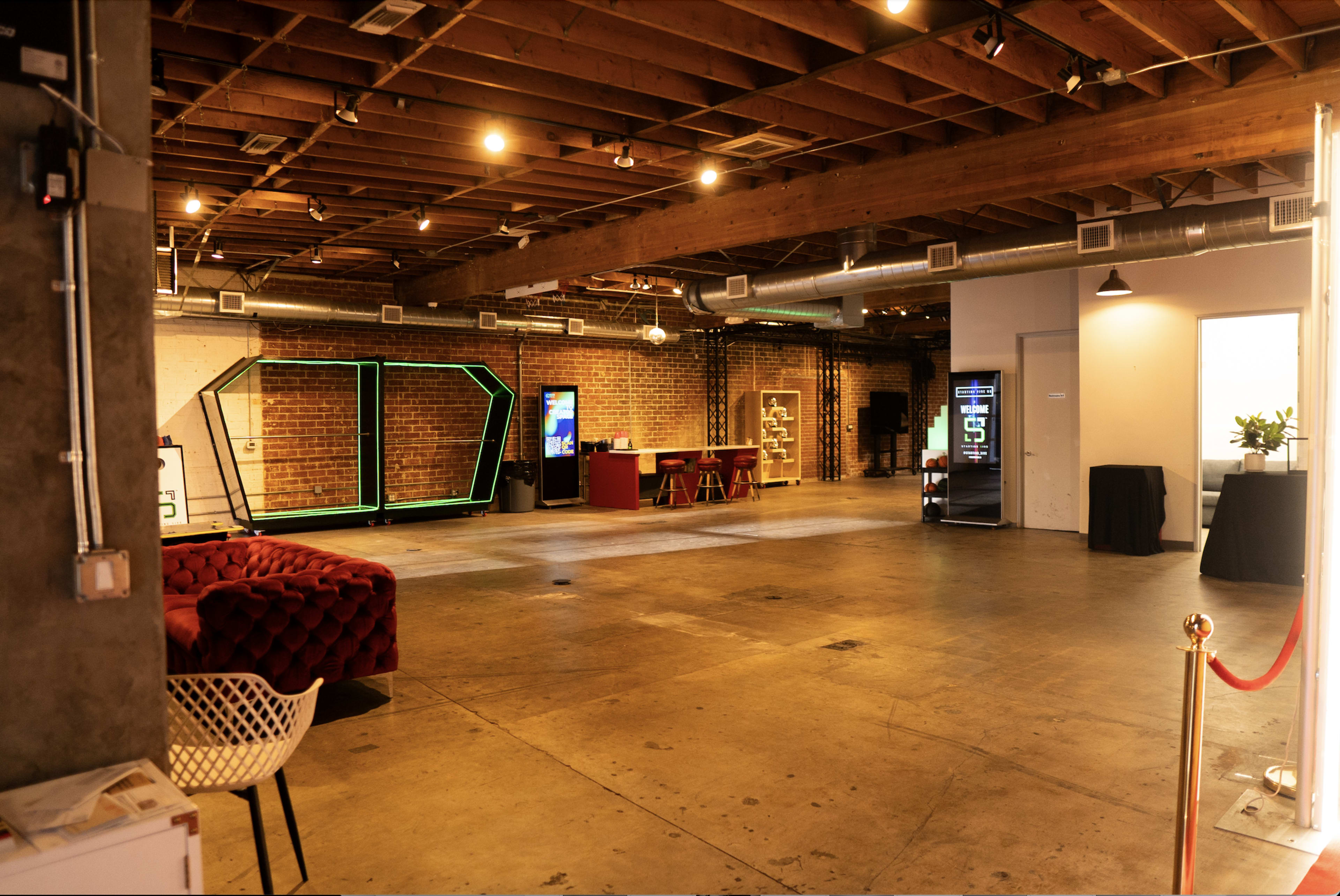 Unique & Spacious Flex Space with Stage | Sound System | Multiple Rooms | Red Carpet | Podcast Studio Image in Mid-City, Santa Monica, CA