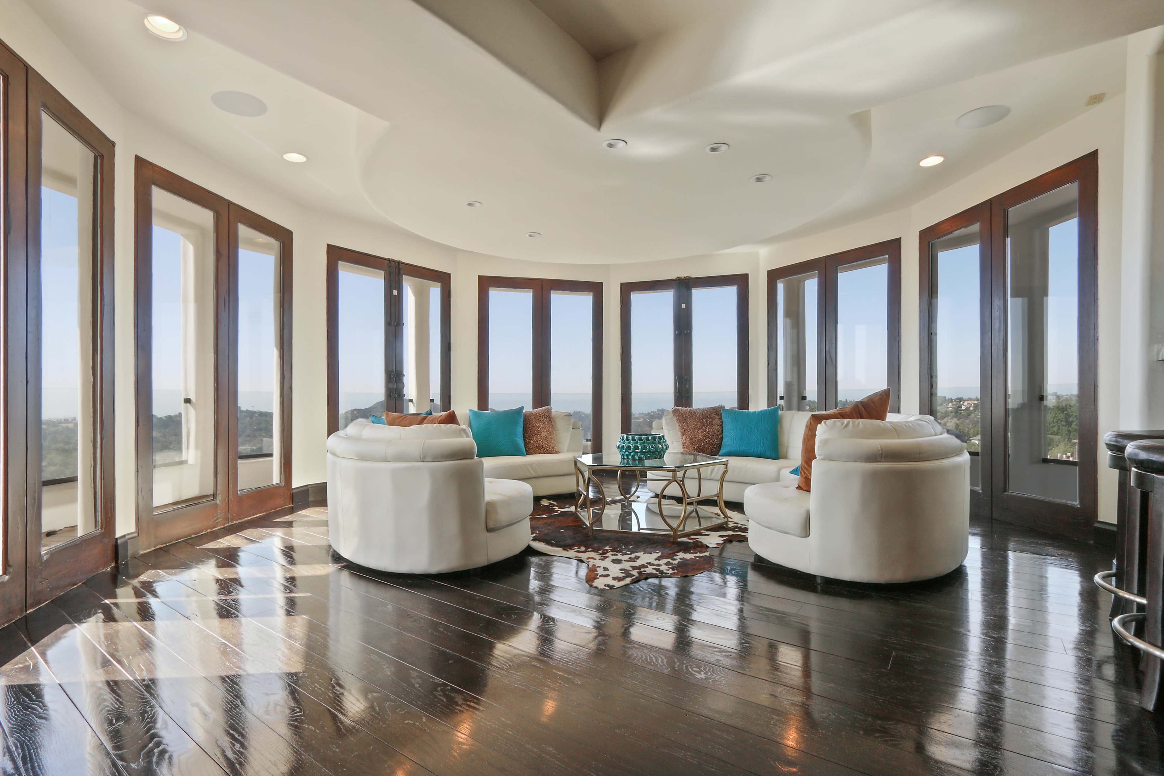 OCEANVIEW MEDITERRANEAN W/ GRAND INTERIORS Image in Beverly Crest, Beverly Hills, CA