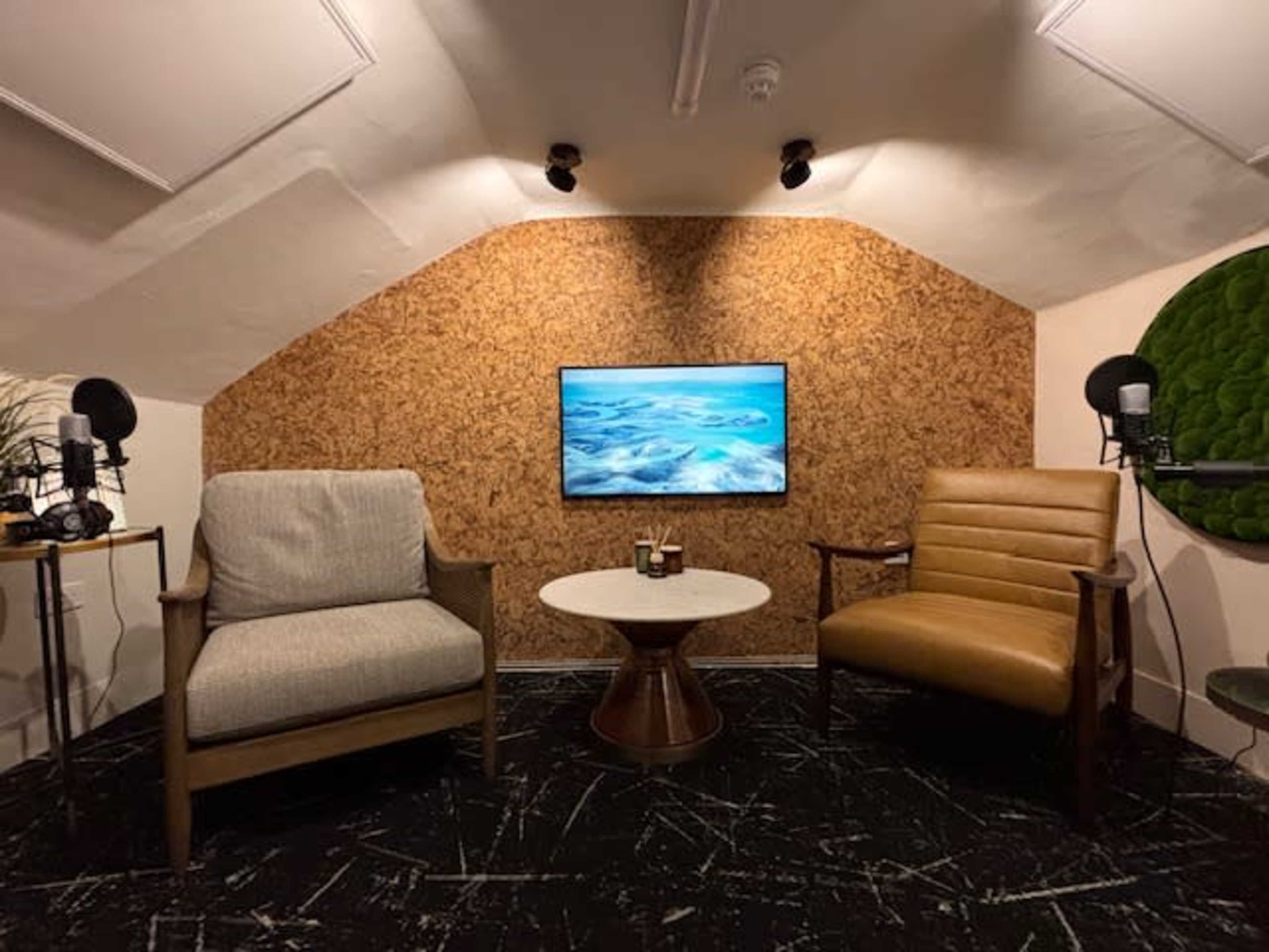 Rivers Lodge PodStation Image in Barnet, Harpenden, ENG