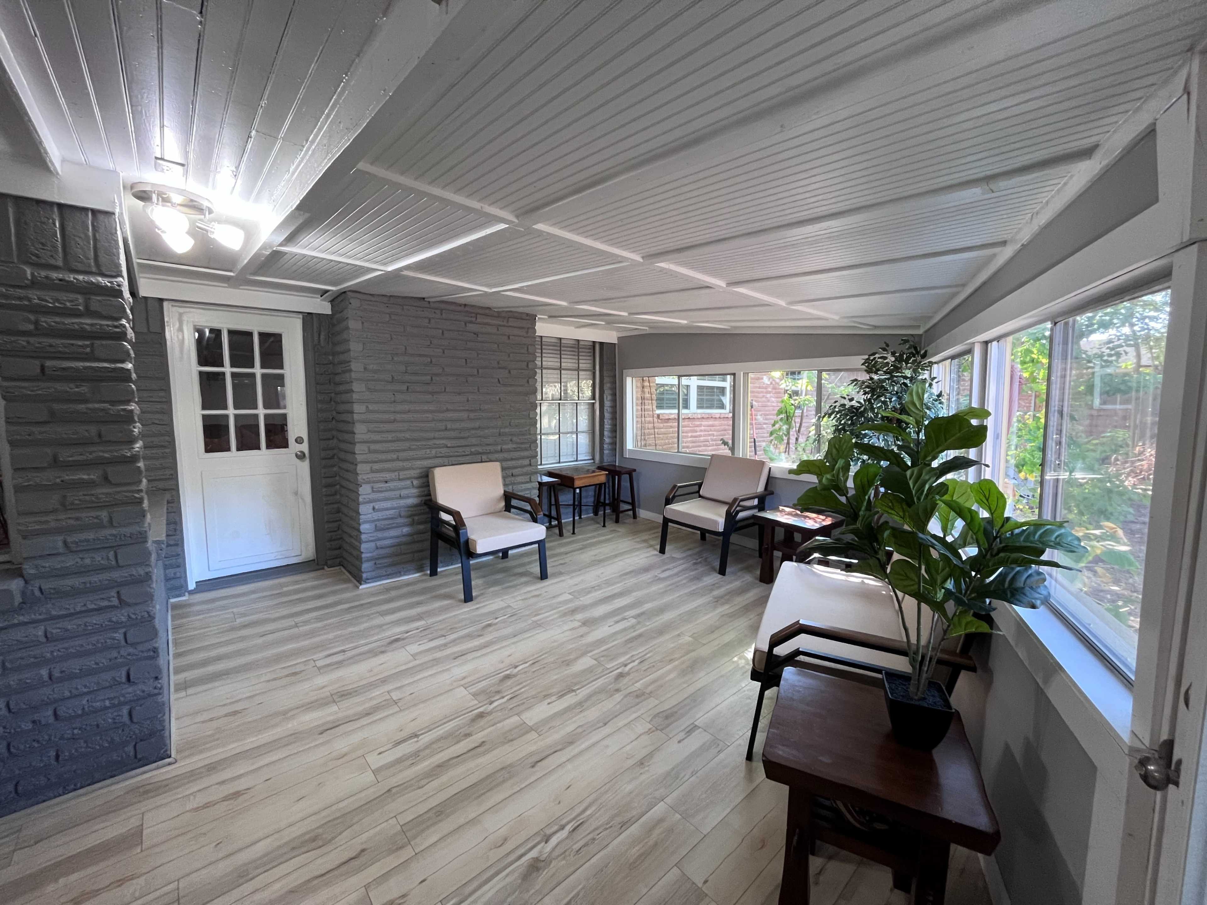 Cozy Escape W/GameRoom•HSWifi•Aprox 10Min to NRG Image in Westbury, Houston, TX