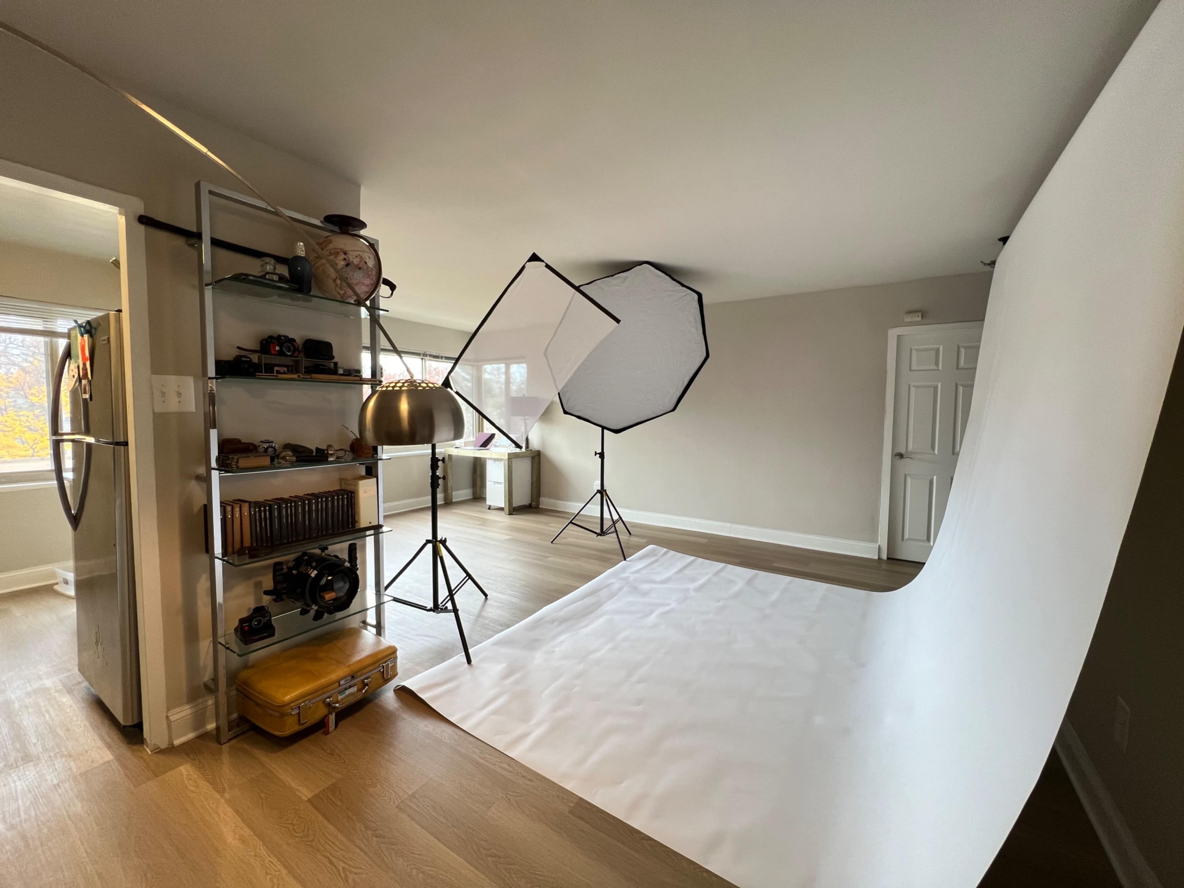 Natural light studio in North D.C. Image in Northwest Washington, Washington, DC