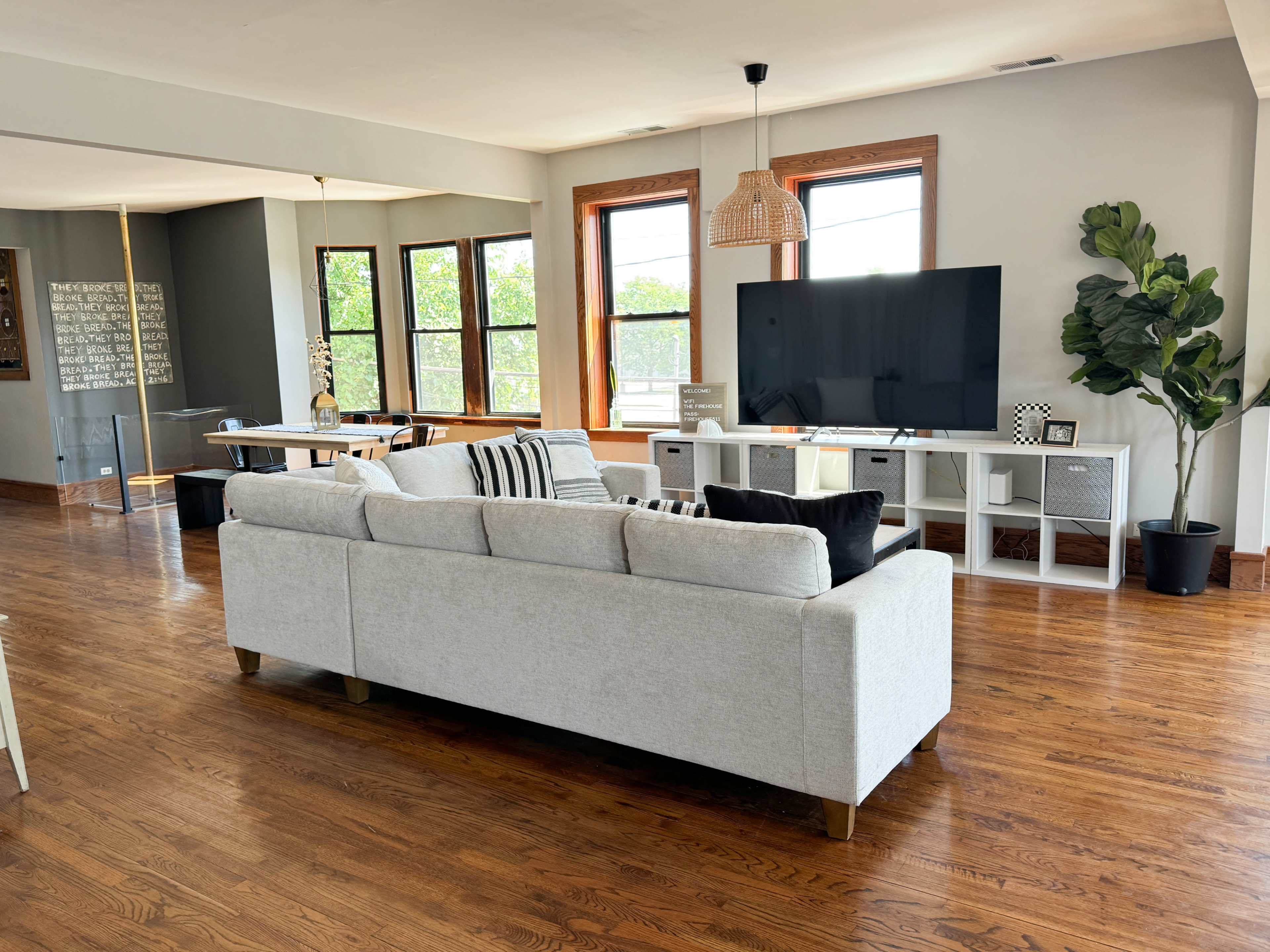 Firehouse 511 Loft Apartment Image in Proviso Township, Maywood, IL