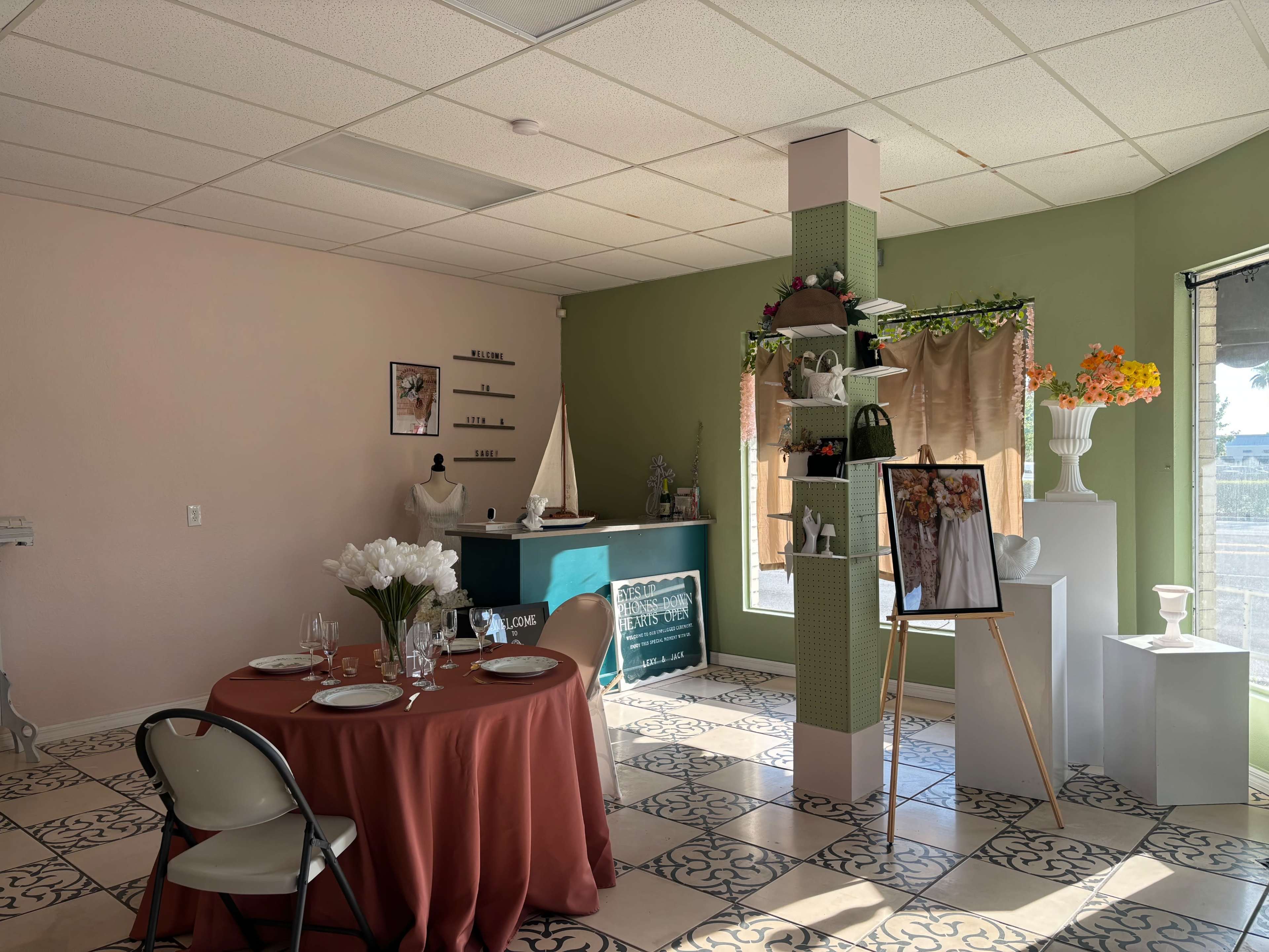 Urban studio with ample natural light Image in Largo, Largo, FL