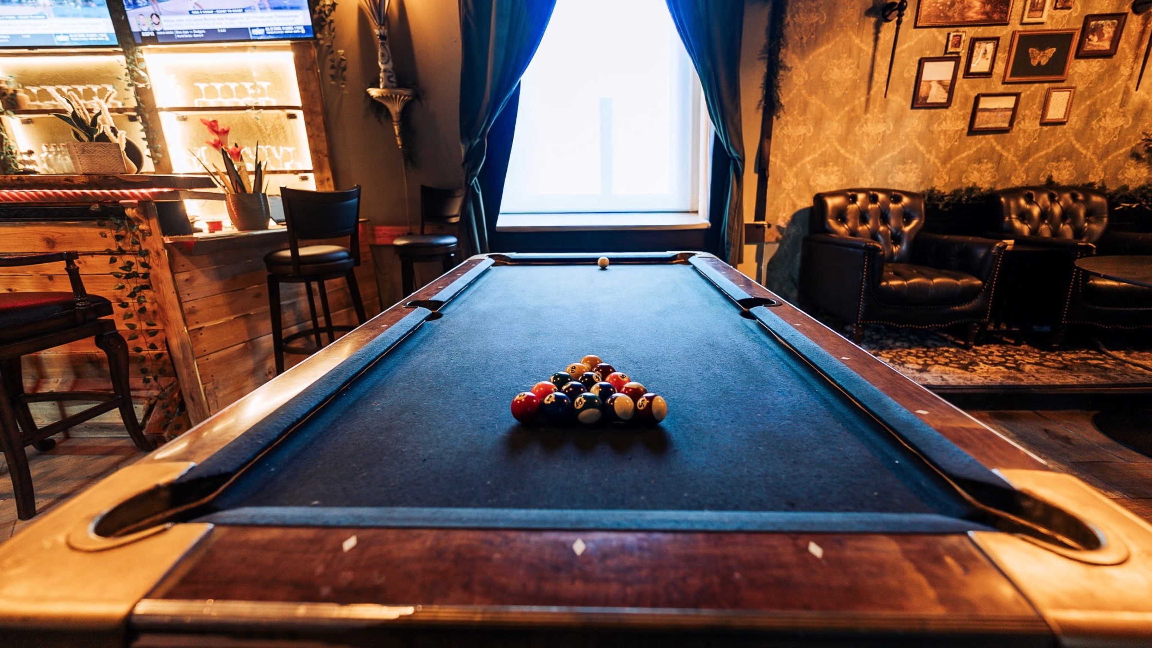 Outlaw Saloon & Social Club Image in Pie Town, Nashville, TN