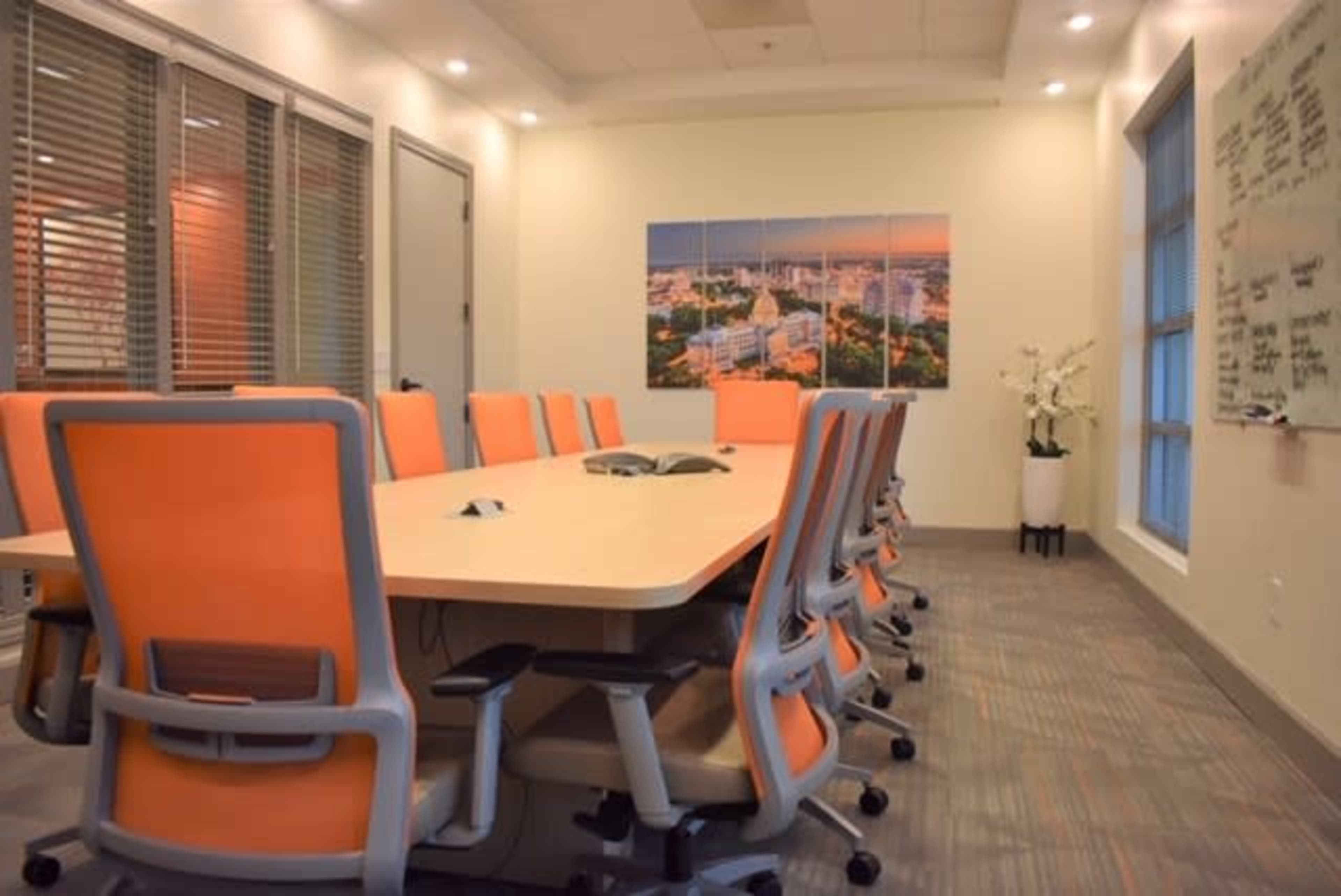 Suburban location close to airport, shopping, dining and lodging. Image in Flowood, Flowood, MS
