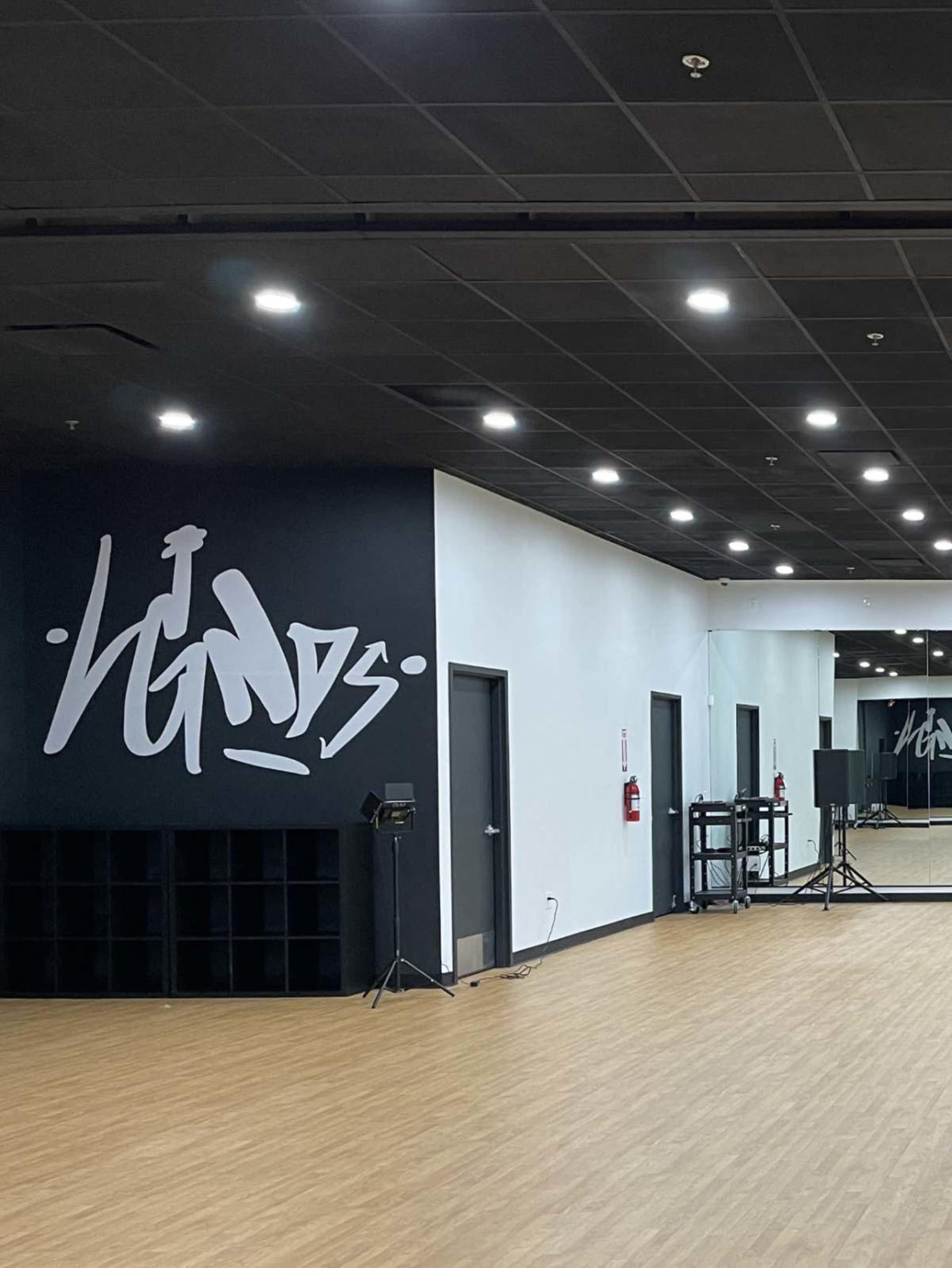 Modern Events Space- Perfect for parties, celebrations, rehearsals, workshops and more! Image in Hercules, Hercules, CA